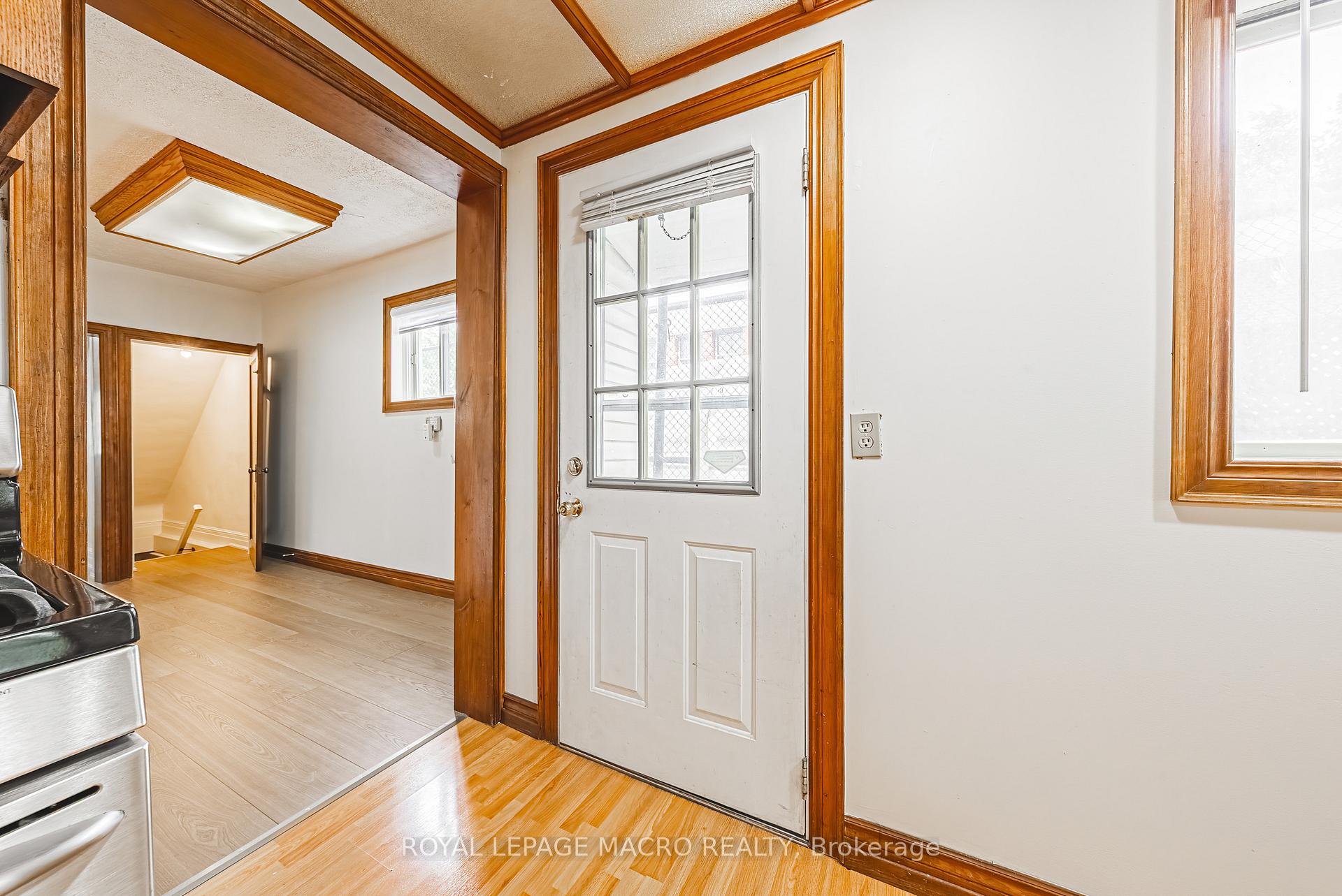 Photo 15 of 168 Britannia Avenue, Hamilton, Crown Point — HOMEH