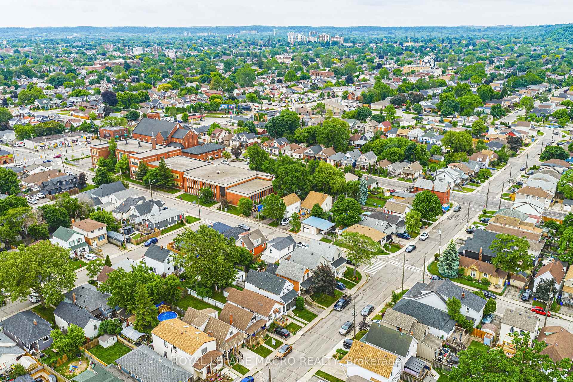 Photo 33 of 168 Britannia Avenue, Hamilton, Crown Point — HOMEH