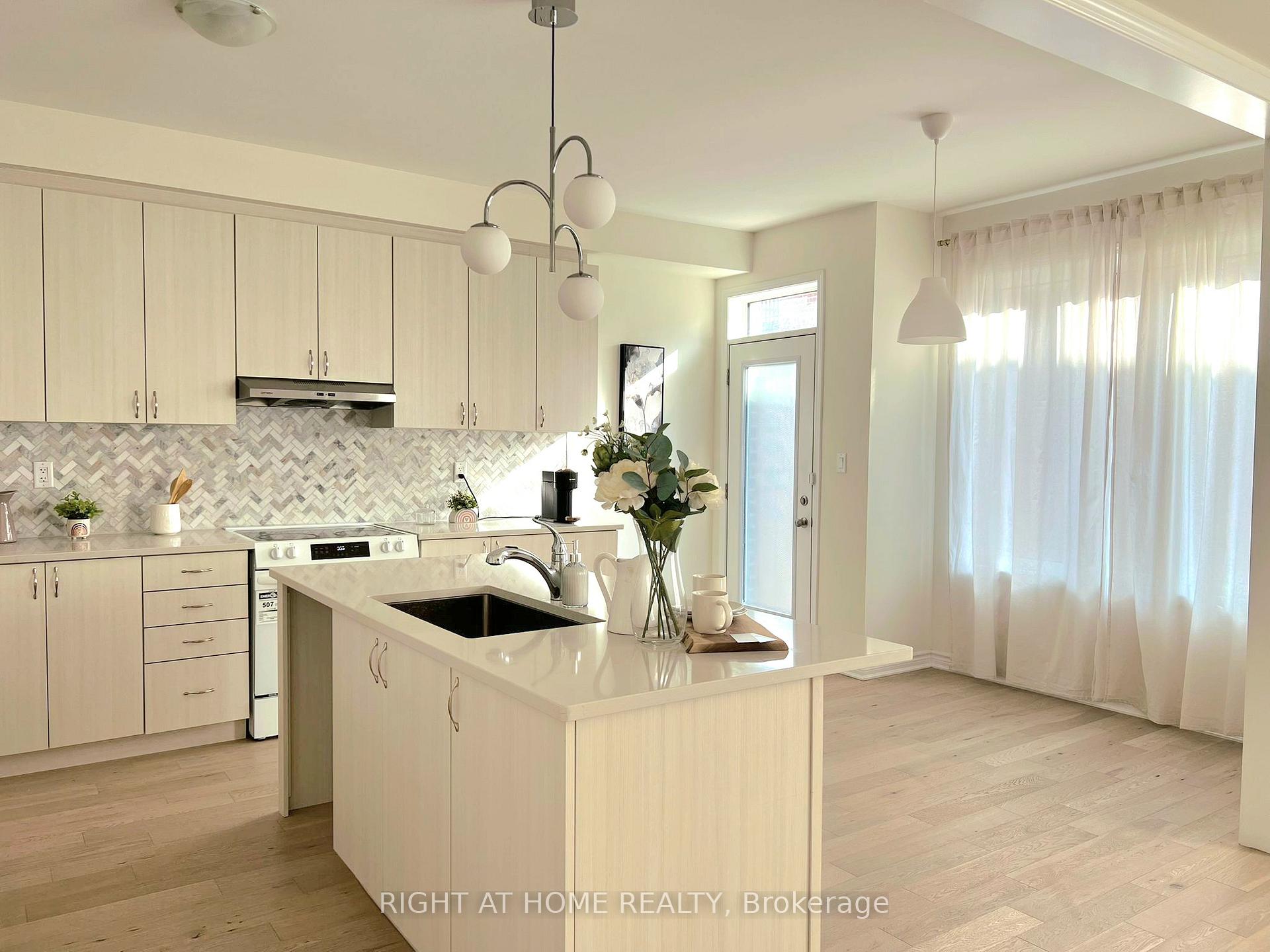 Photo 21 of 3294 Turnstone Boulevard, Pickering, Rural Pickering — HOMEH