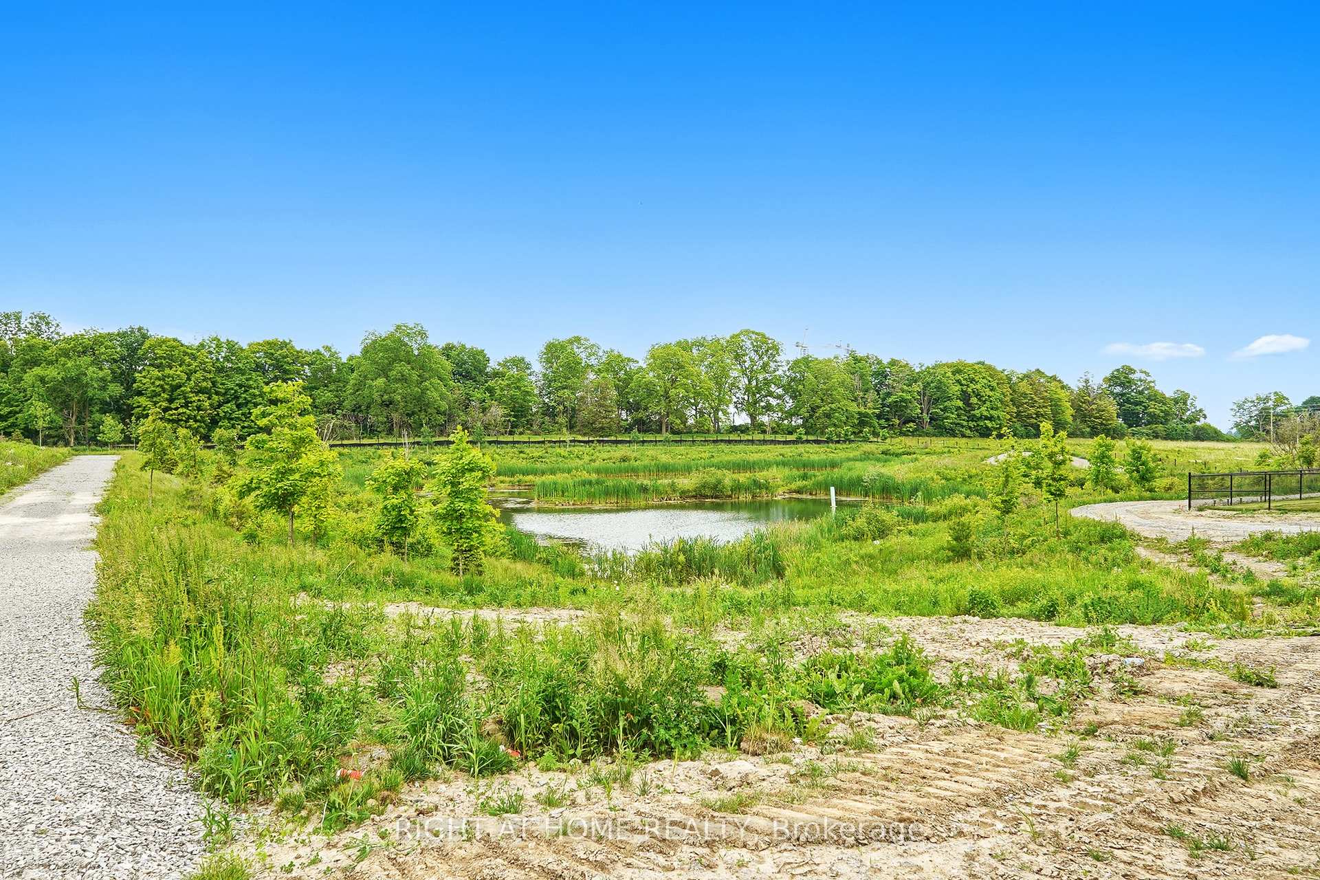 Photo 24 of 3294 Turnstone Boulevard, Pickering, Rural Pickering — HOMEH