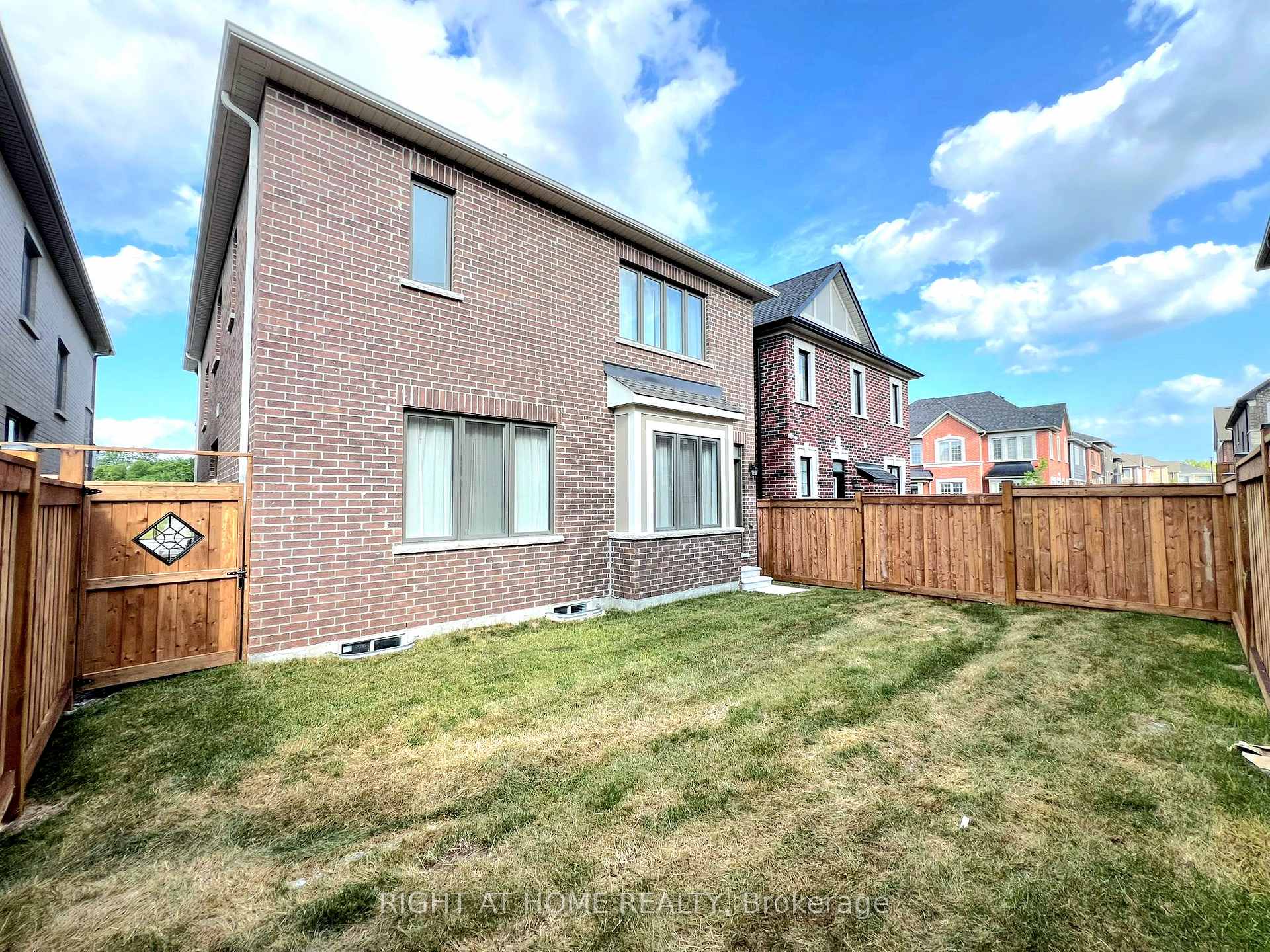 Photo 19 of 3294 Turnstone Boulevard, Pickering, Rural Pickering — HOMEH