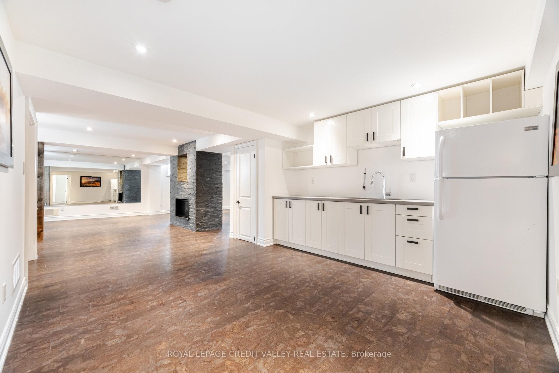 Photo 14 of 32 Pinebrook Circle, Caledon, Rural Caledon — HOMEH