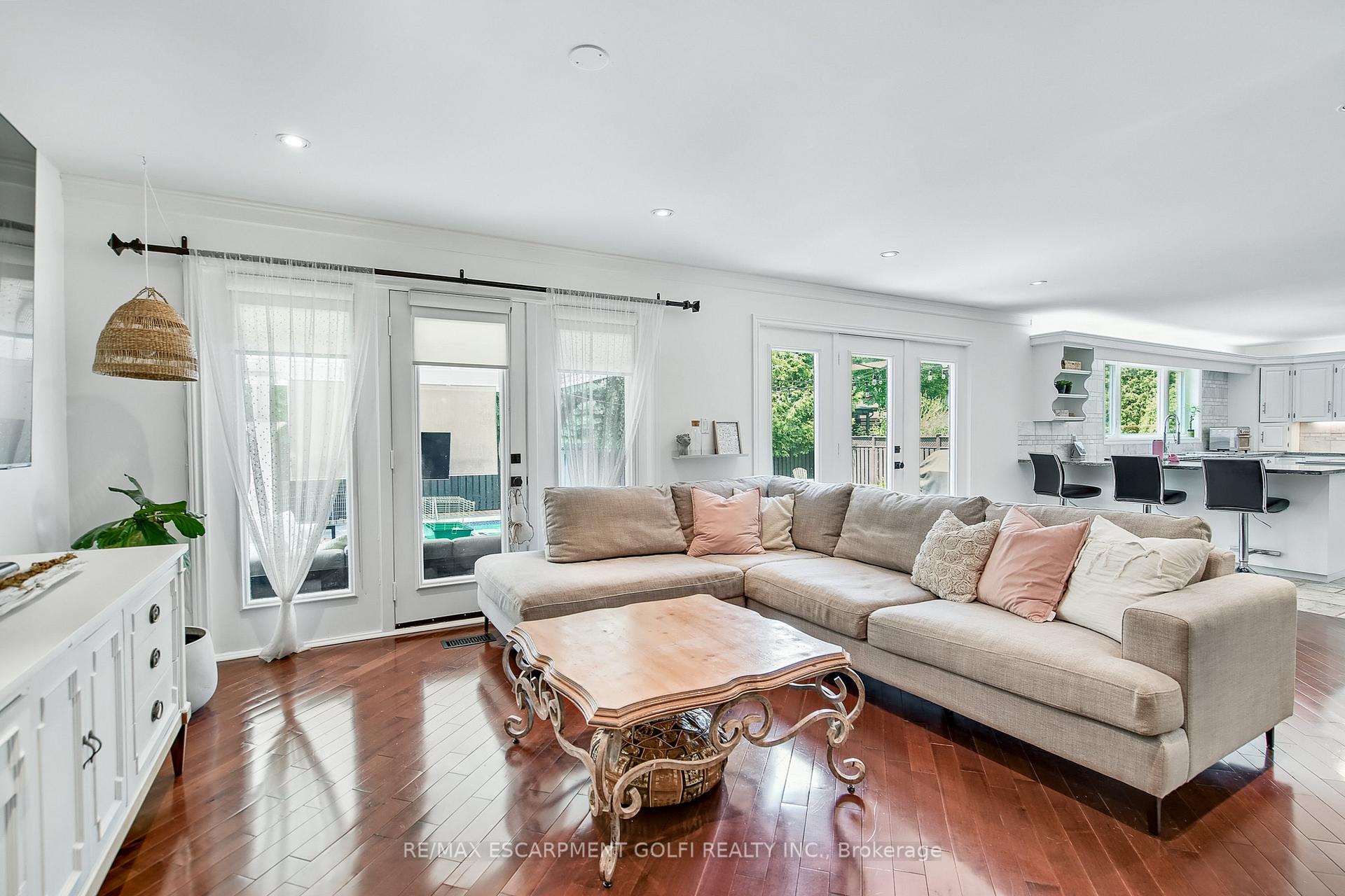 Photo 7 of 268 Appleby Road, Hamilton, Ancaster — HOMEH