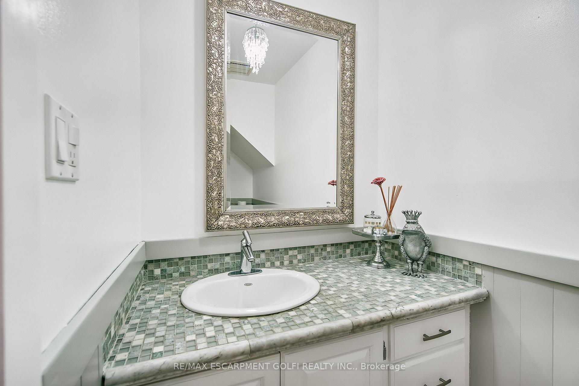 Photo 26 of 268 Appleby Road, Hamilton, Ancaster — HOMEH