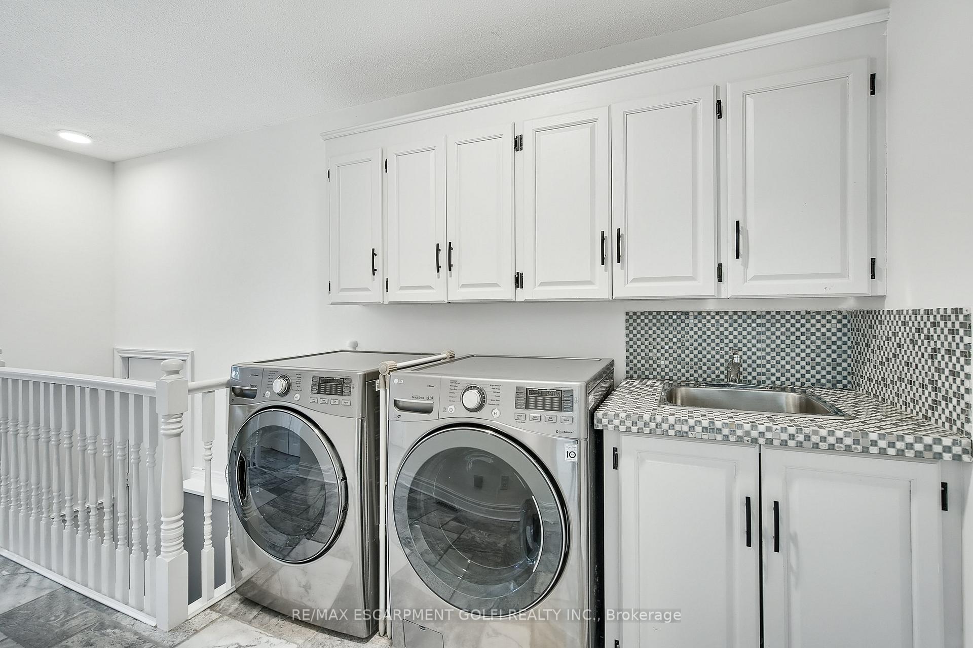 Photo 13 of 268 Appleby Road, Hamilton, Ancaster — HOMEH