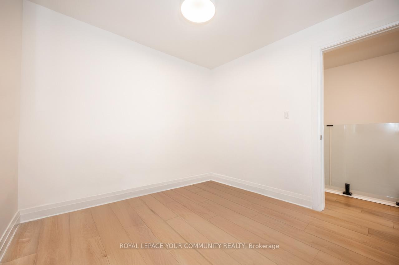 Photo 12 of 75 Lorne Avenue, Hamilton, Blakeley — HOMEH