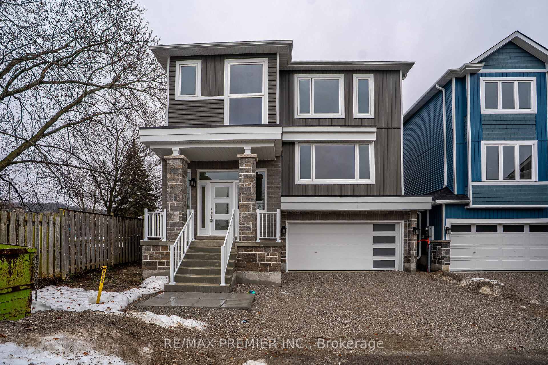 Photo 1 of 17 Hampton Lane, Barrie, Ardagh — HOMEH