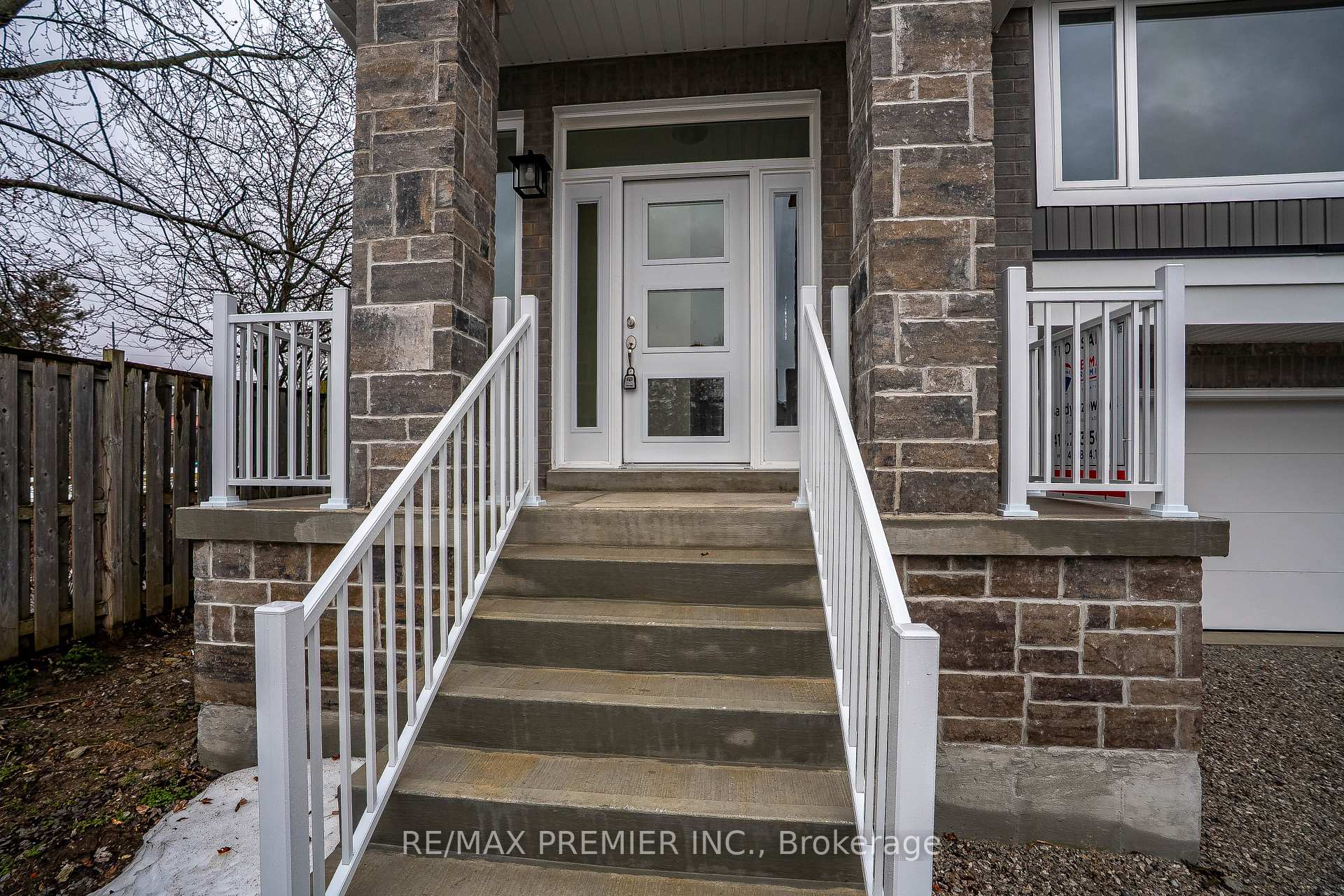 Photo 33 of 17 Hampton Lane, Barrie, Ardagh — HOMEH
