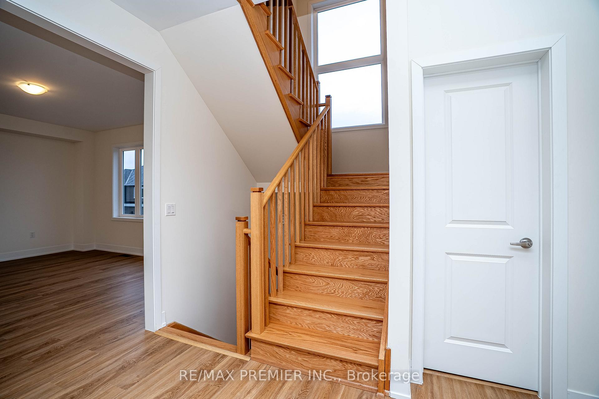 Photo 17 of 17 Hampton Lane, Barrie, Ardagh — HOMEH