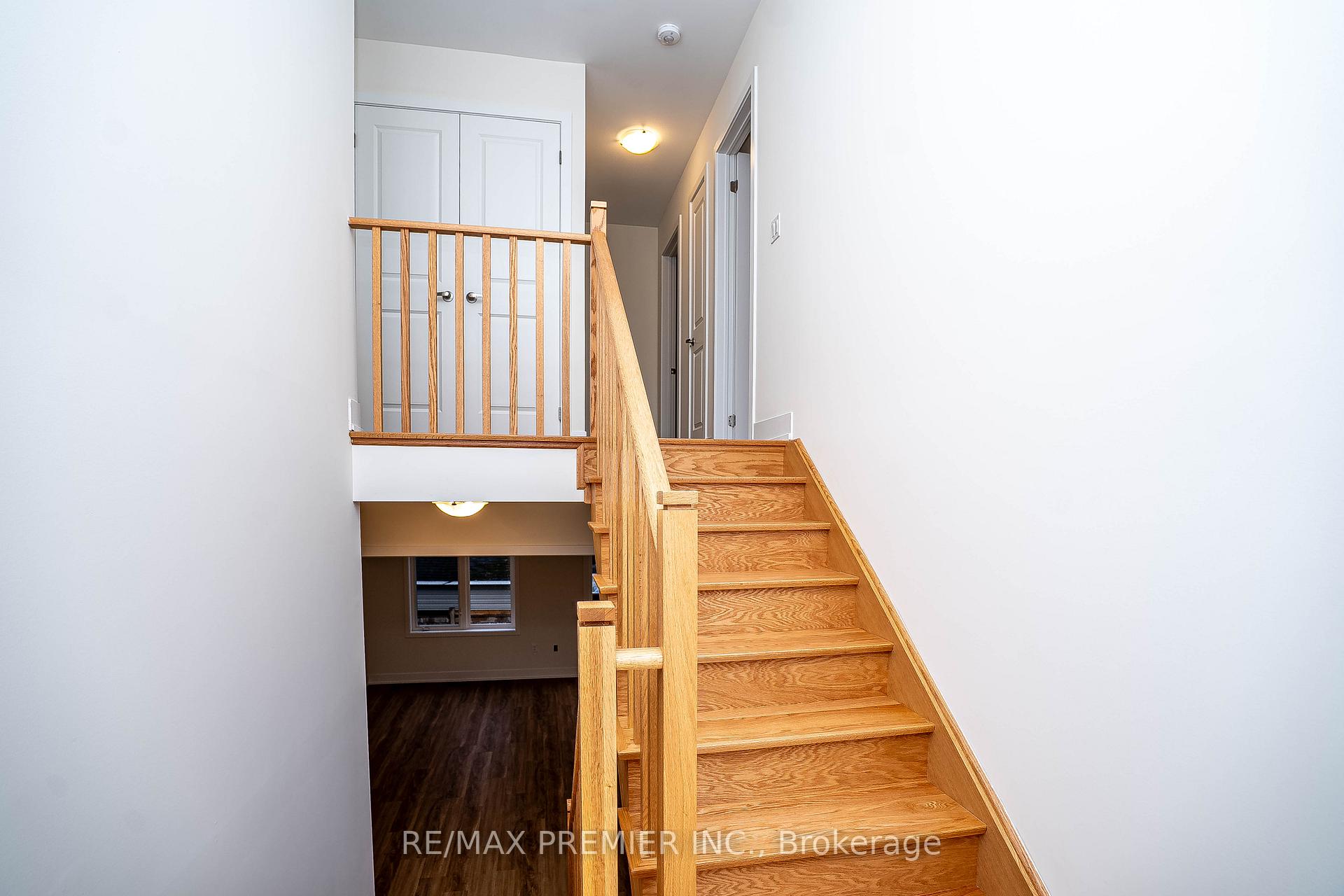 Photo 25 of 17 Hampton Lane, Barrie, Ardagh — HOMEH