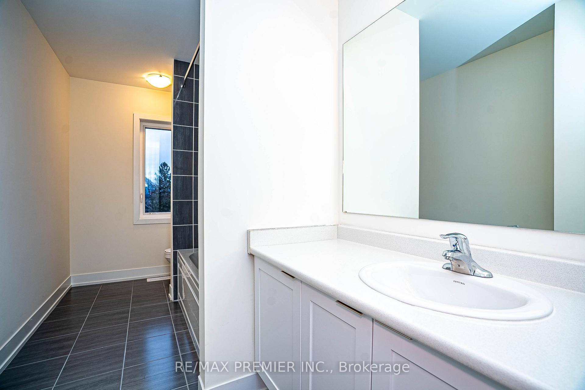 Photo 31 of 17 Hampton Lane, Barrie, Ardagh — HOMEH