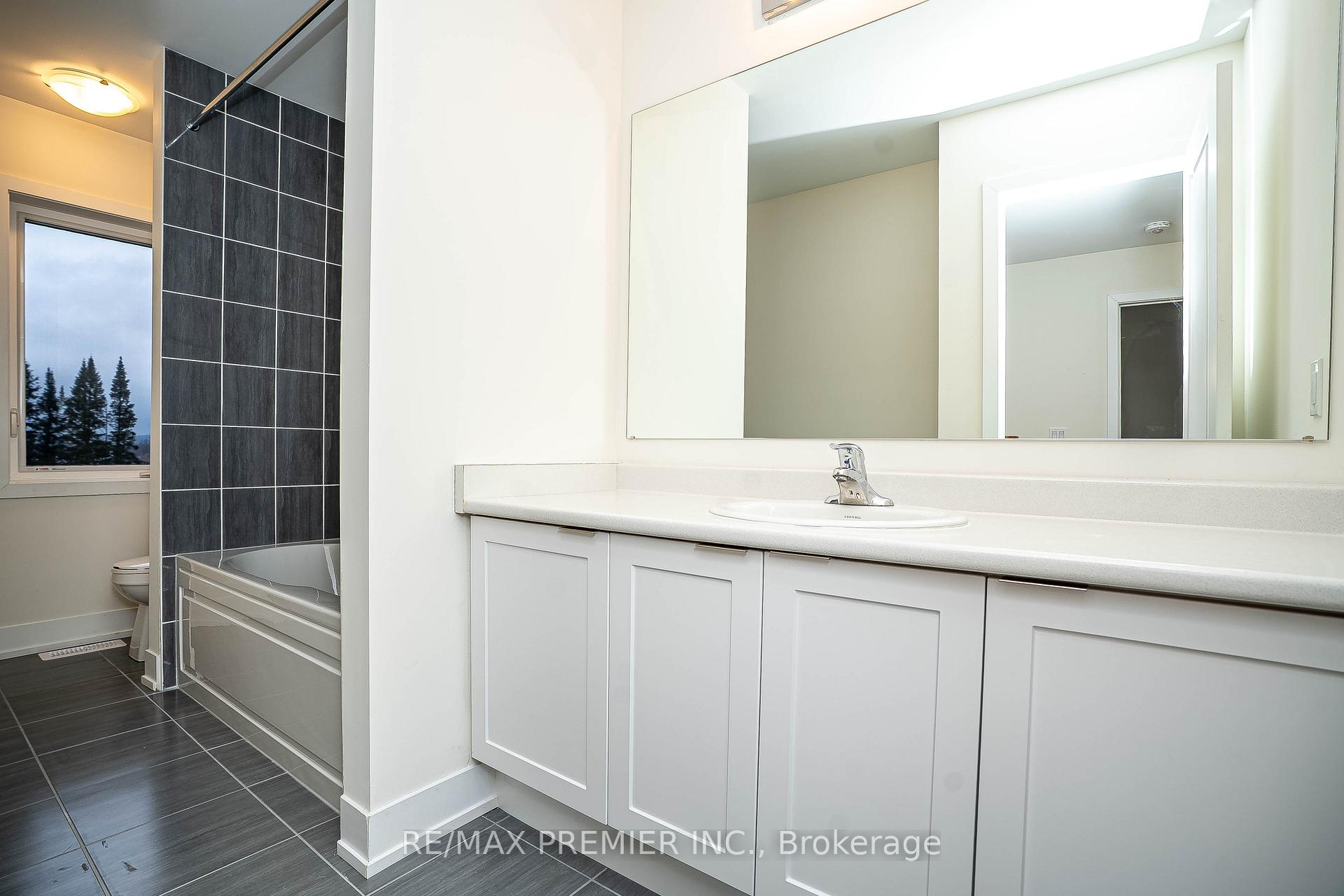 Photo 47 of 17 Hampton Lane, Barrie, Ardagh — HOMEH