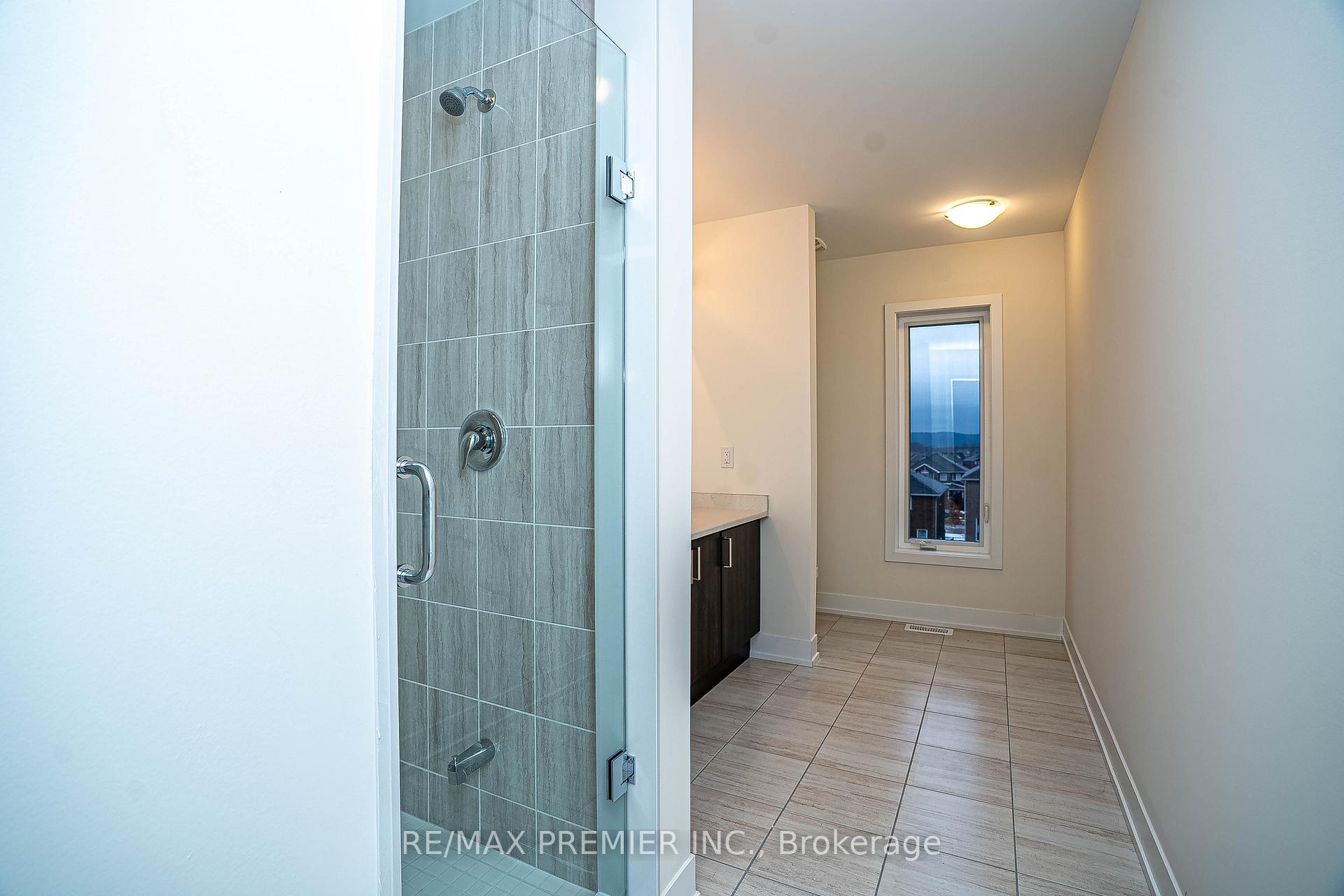 Photo 32 of 17 Hampton Lane, Barrie, Ardagh — HOMEH