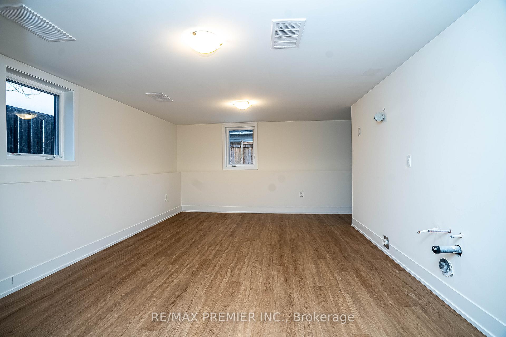 Photo 45 of 17 Hampton Lane, Barrie, Ardagh — HOMEH