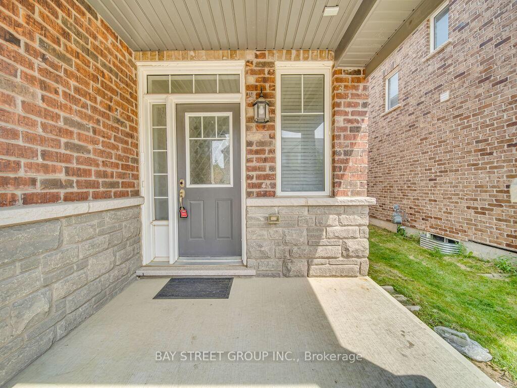 Photo 6 of 92 Abigail Crescent, Caledon, Rural Caledon — HOMEH