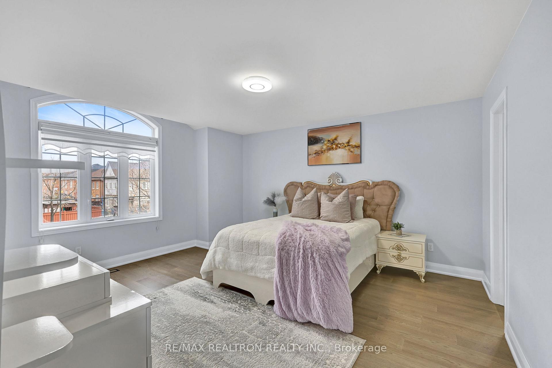 Photo 6 of 199 Davos Road, Vaughan, Vellore Village — HOMEH