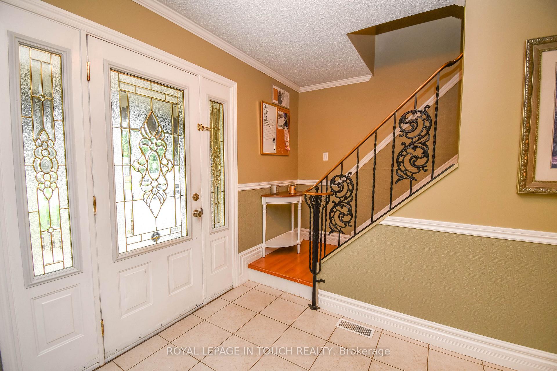Photo 15 of 11 Hill Top Drive, Penetanguishene — HOMEH