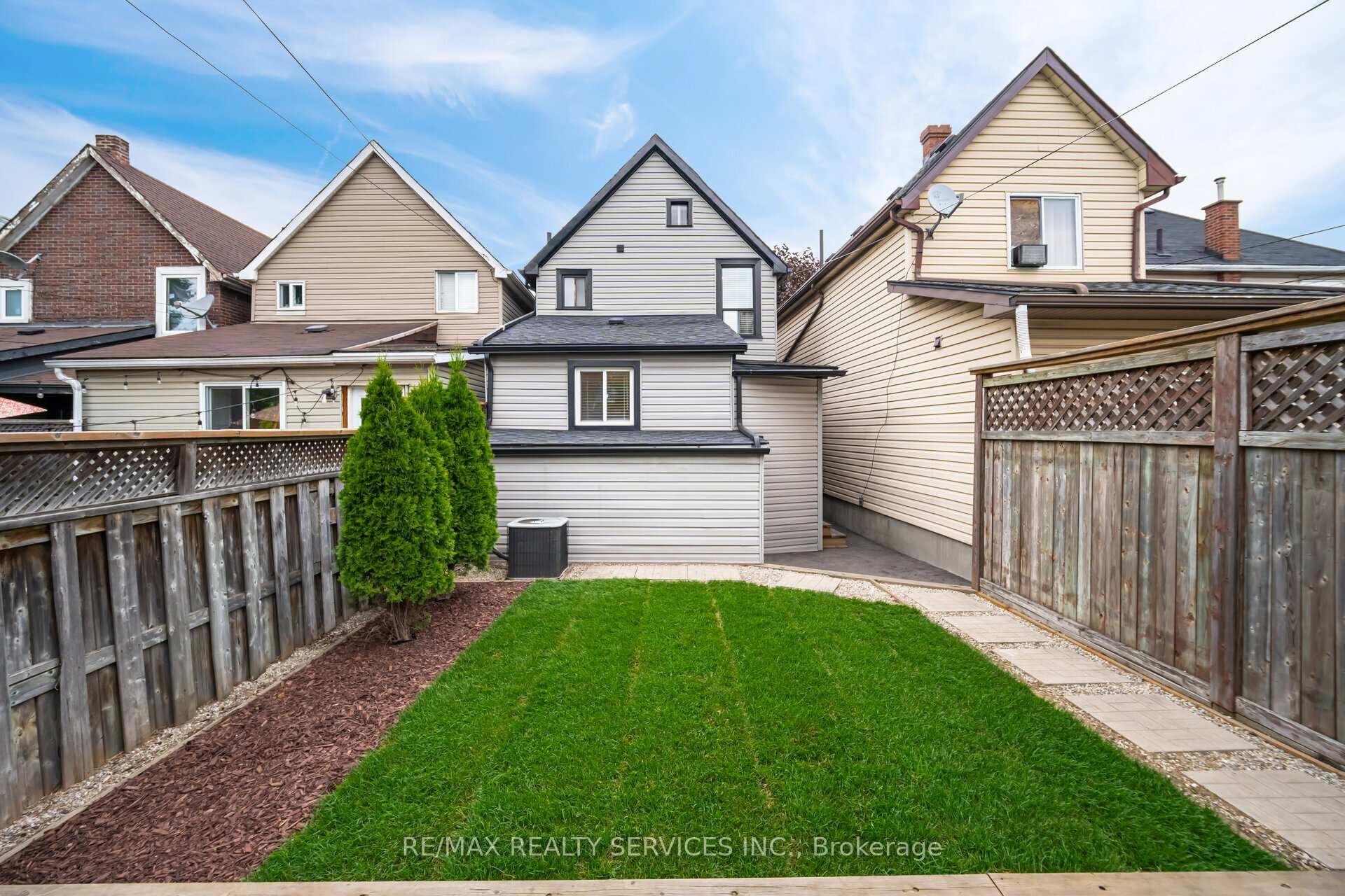 Photo 32 of 84 Clinton Street, Hamilton, Stipley — HOMEH