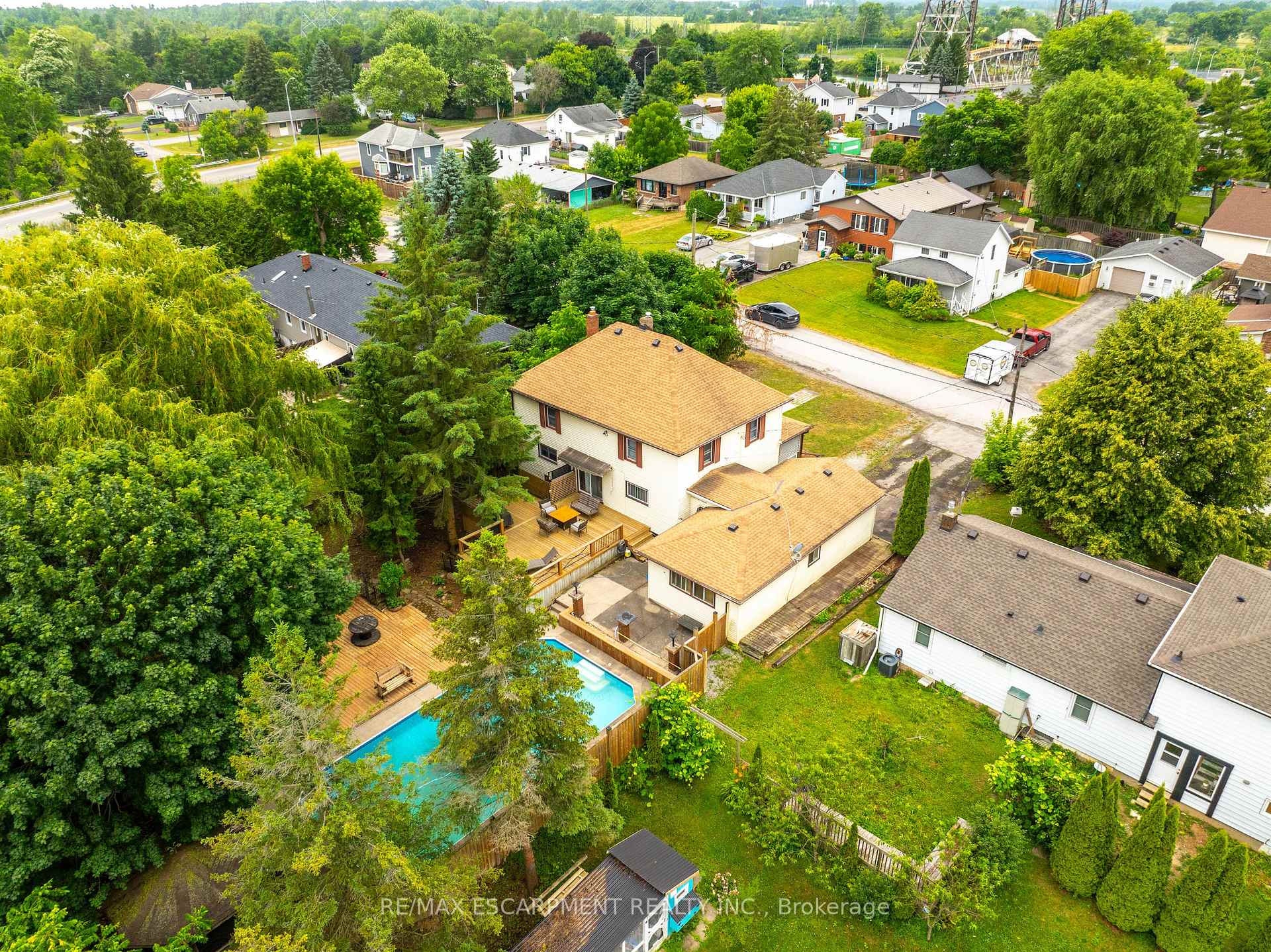 Photo 49 of 2348 Clifton Street, Thorold, Allanburg/Thorold South — HOMEH