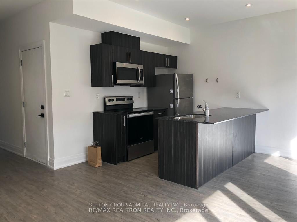 Photo 3 of 112 Fairlane Avenue, Barrie, Painswick South — HOMEH