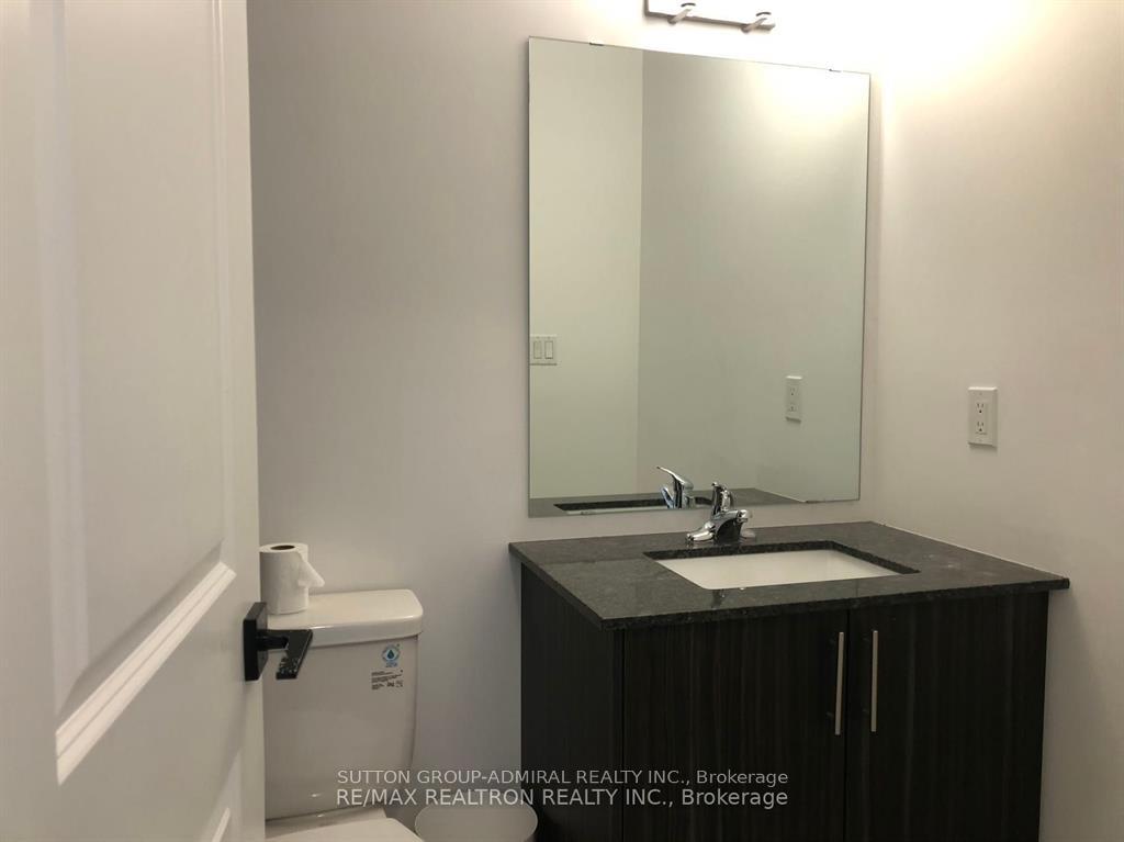 Photo 6 of 112 Fairlane Avenue, Barrie, Painswick South — HOMEH