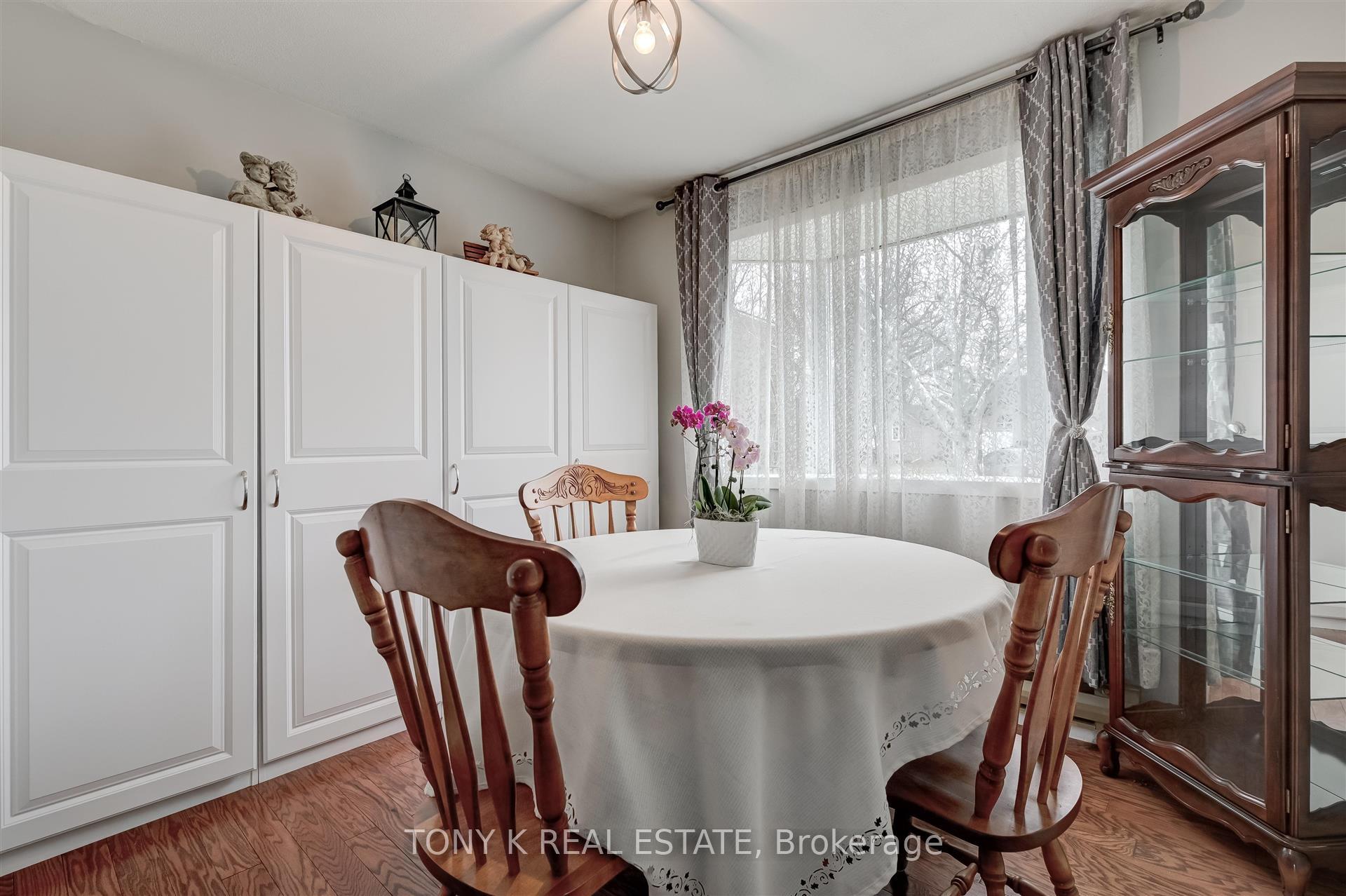 Photo 7 of 43 Shirlea Boulevard, Georgina, Keswick South — HOMEH