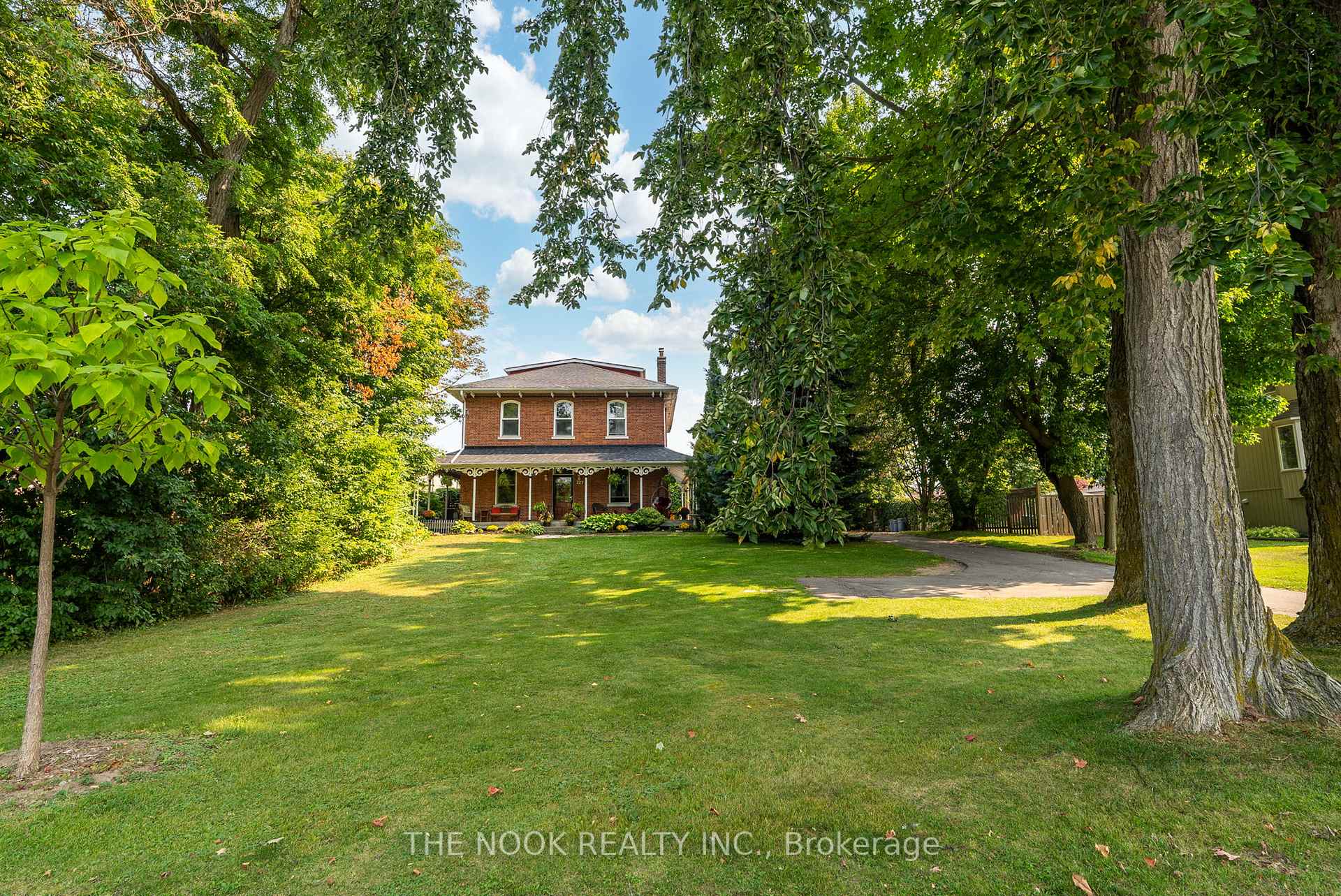Photo 1 of 227 Scugog Street, Clarington, Bowmanville — HOMEH