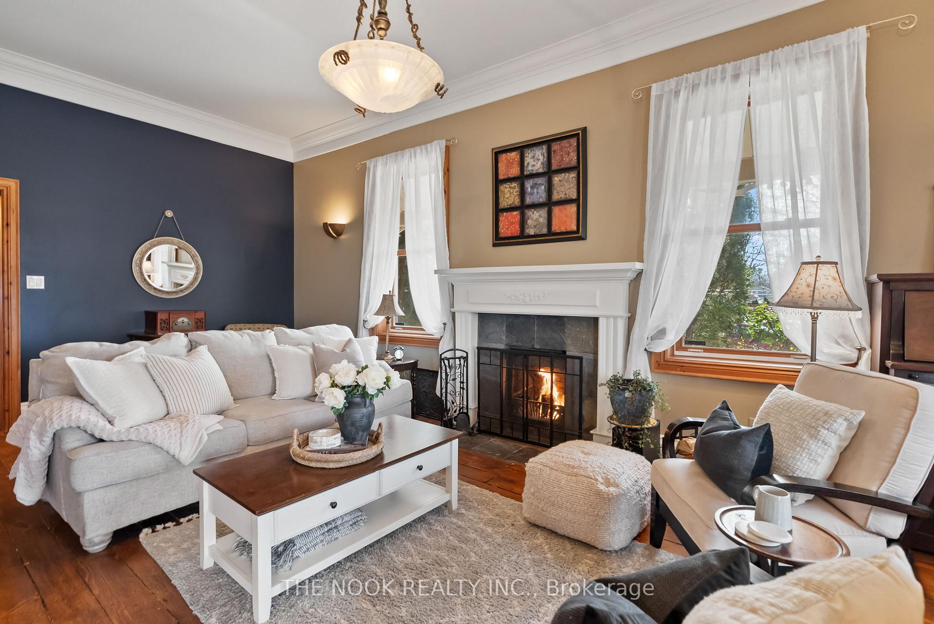 Photo 2 of 227 Scugog Street, Clarington, Bowmanville — HOMEH