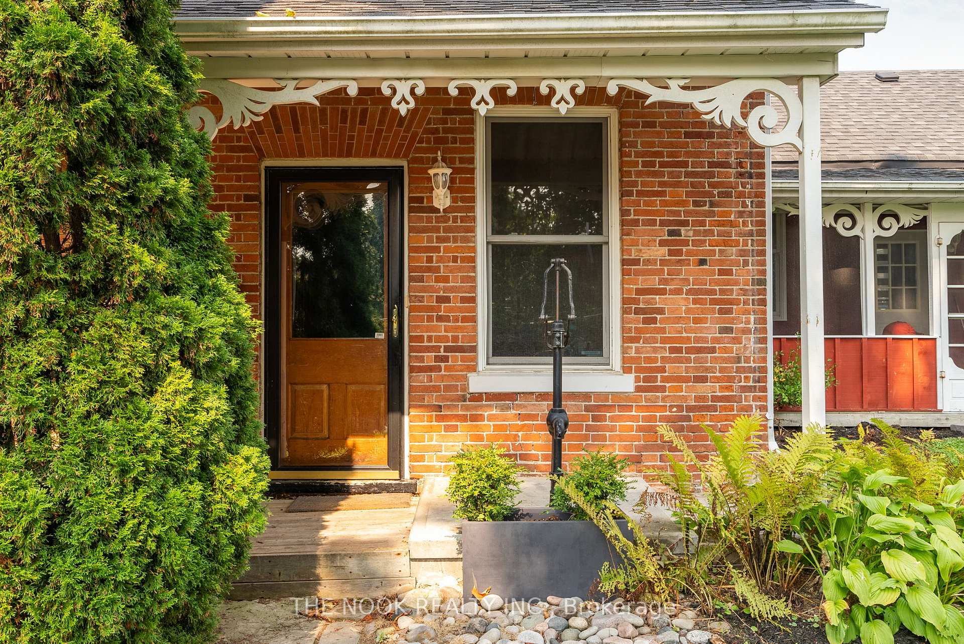 Photo 37 of 227 Scugog Street, Clarington, Bowmanville — HOMEH