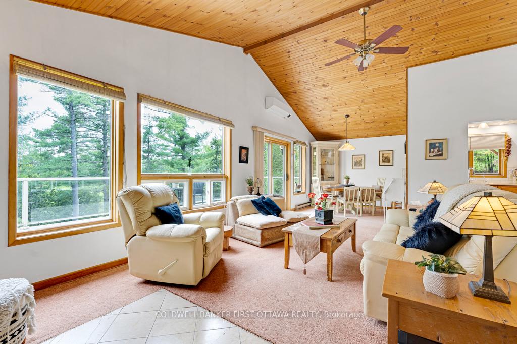 Photo 10 of 1036 Palmerston Crescent, Frontenac, Frontenac North — HOMEH