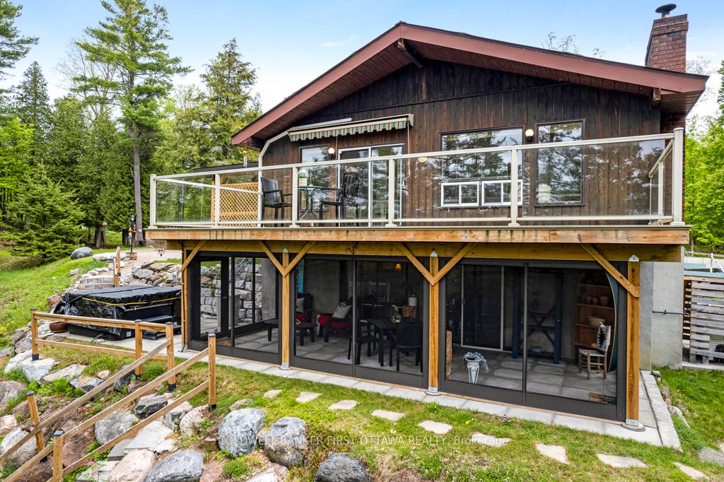 Photo 25 of 1036 Palmerston Crescent, Frontenac, Frontenac North — HOMEH