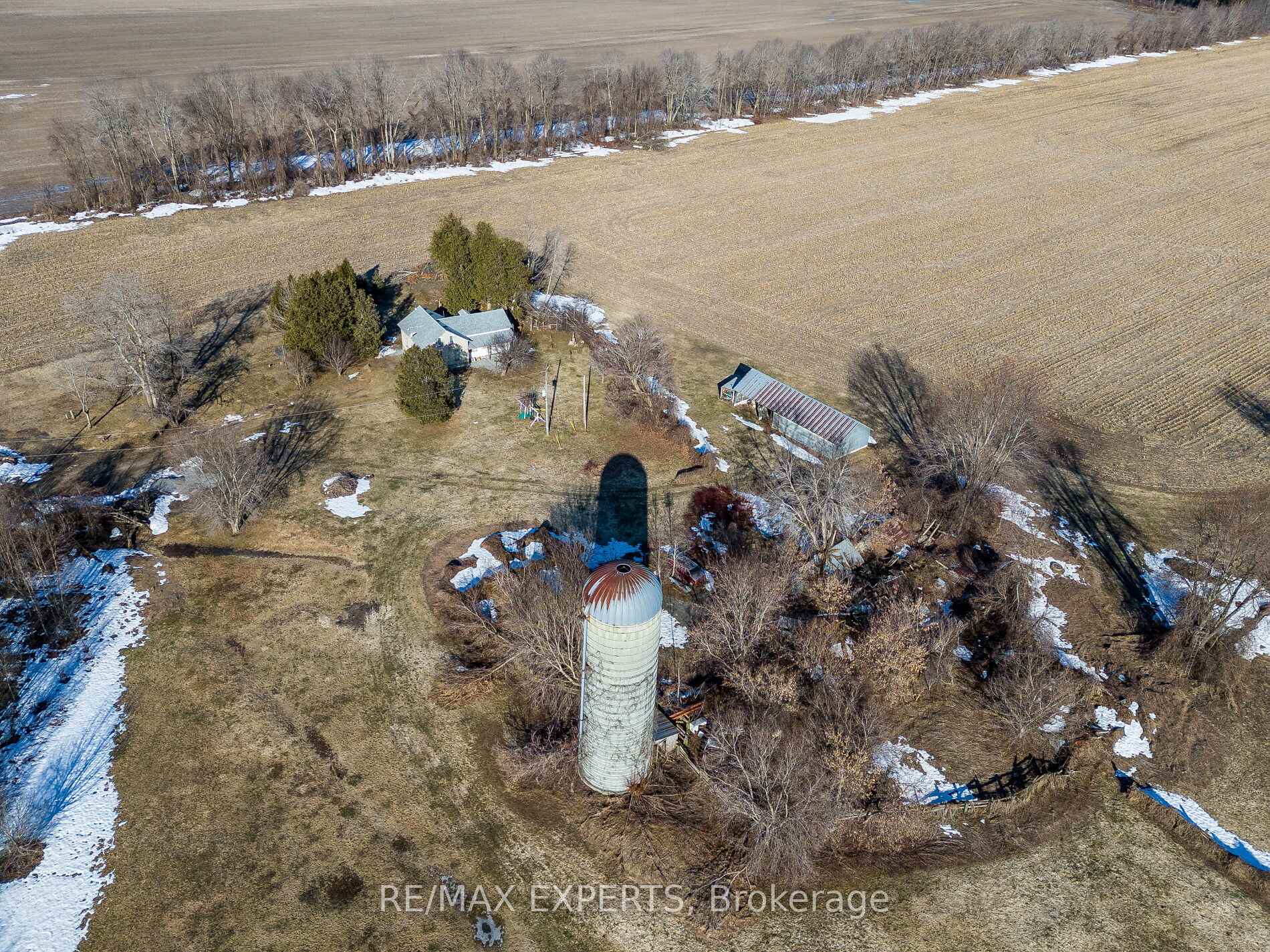 Photo 13 of 1199 Ramara Road 47, Ramara, Rural Ramara — HOMEH