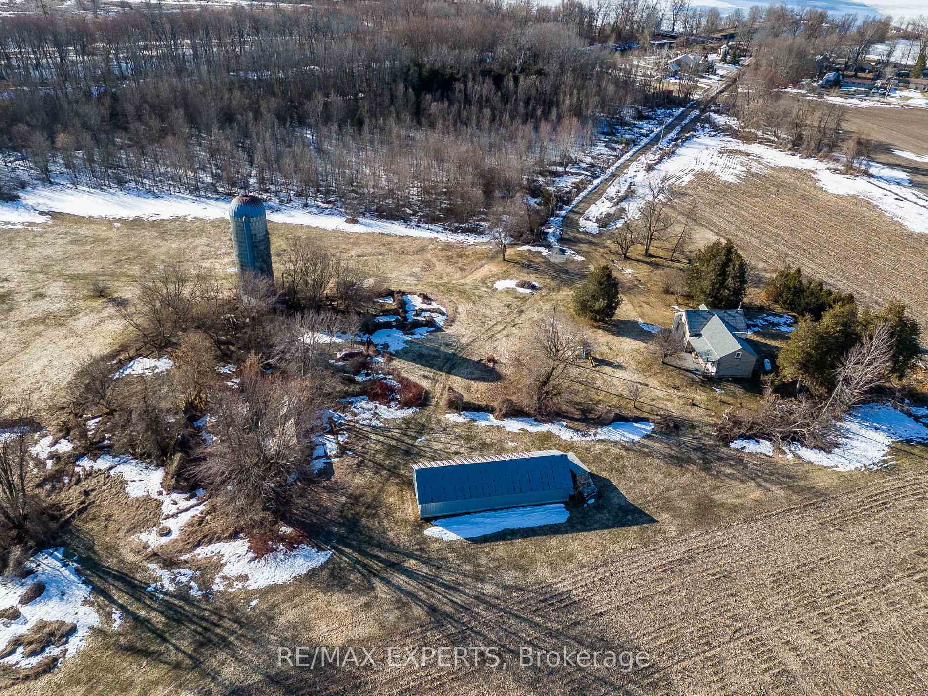 Photo 11 of 1199 Ramara Road 47, Ramara, Rural Ramara — HOMEH