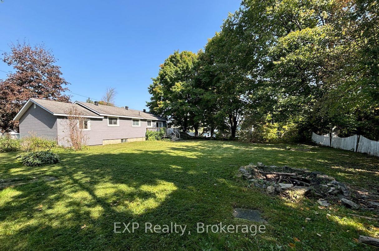 Photo 15 of 533 Margaret Street, Tay, Port McNicoll — HOMEH