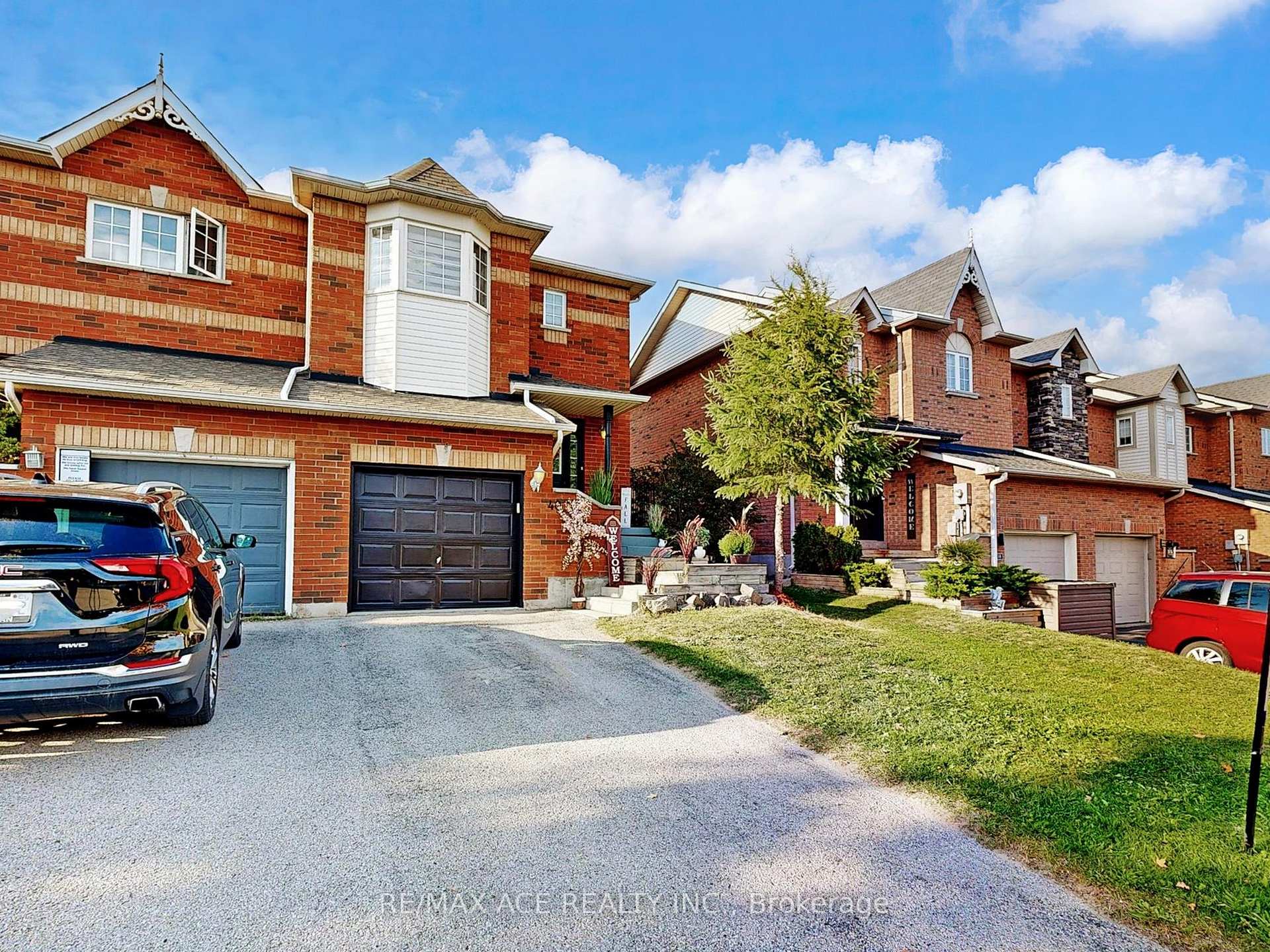 Front of 40 Gadwall Avenue