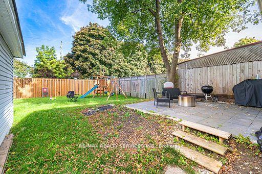 Photo 32 of 60 Bramhall Circle, Brampton, Madoc — HOMEH
