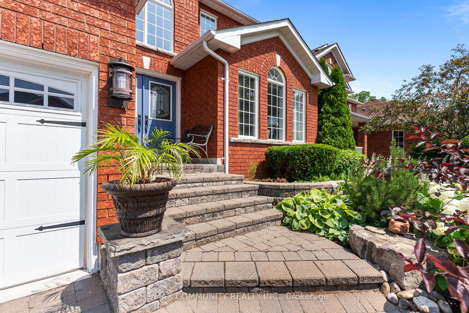 Photo 19 of 27 Mac Carl Crescent, Whitby, Rolling Acres — HOMEH