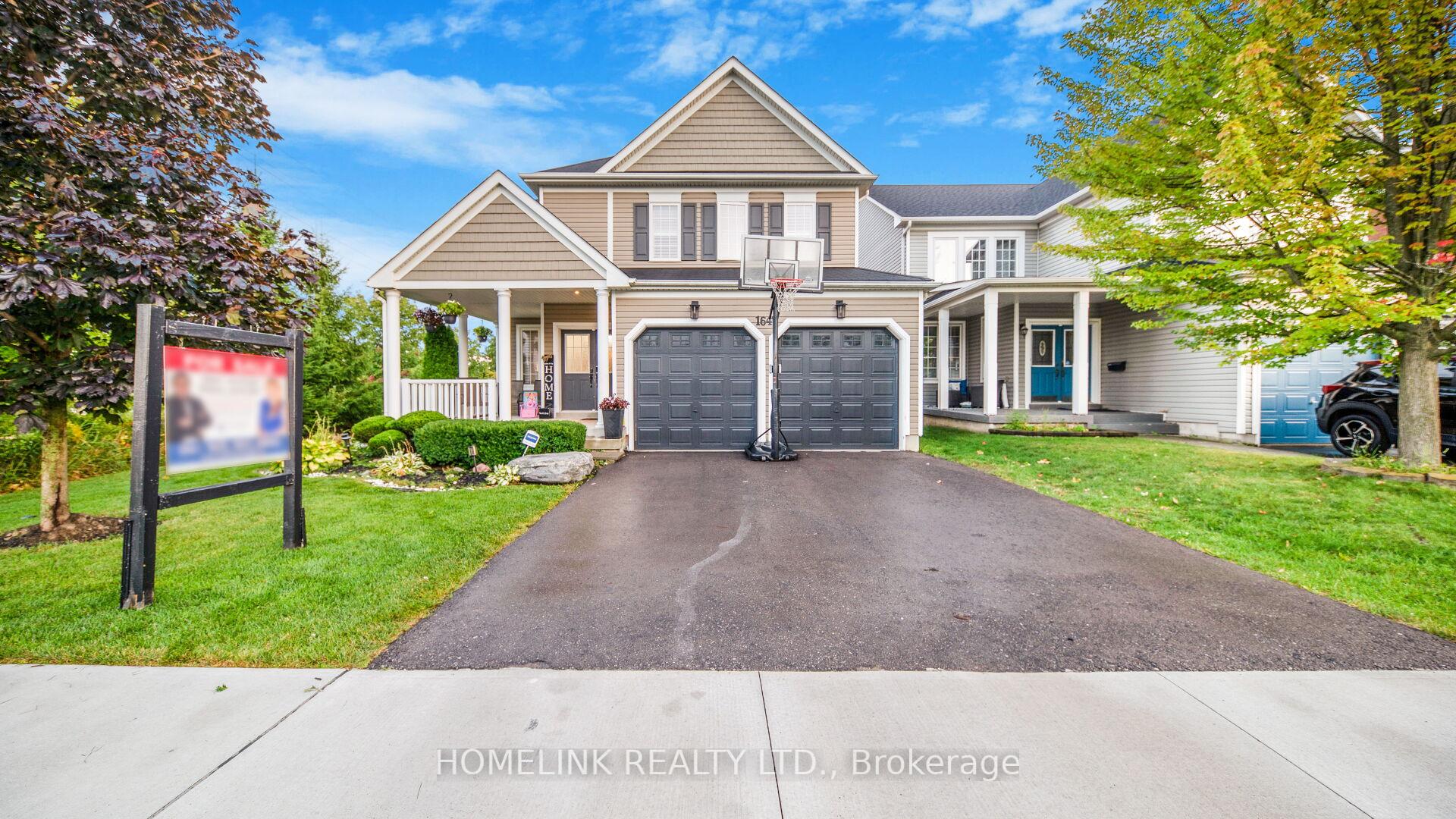 Front of 1643 Coldstream Drive