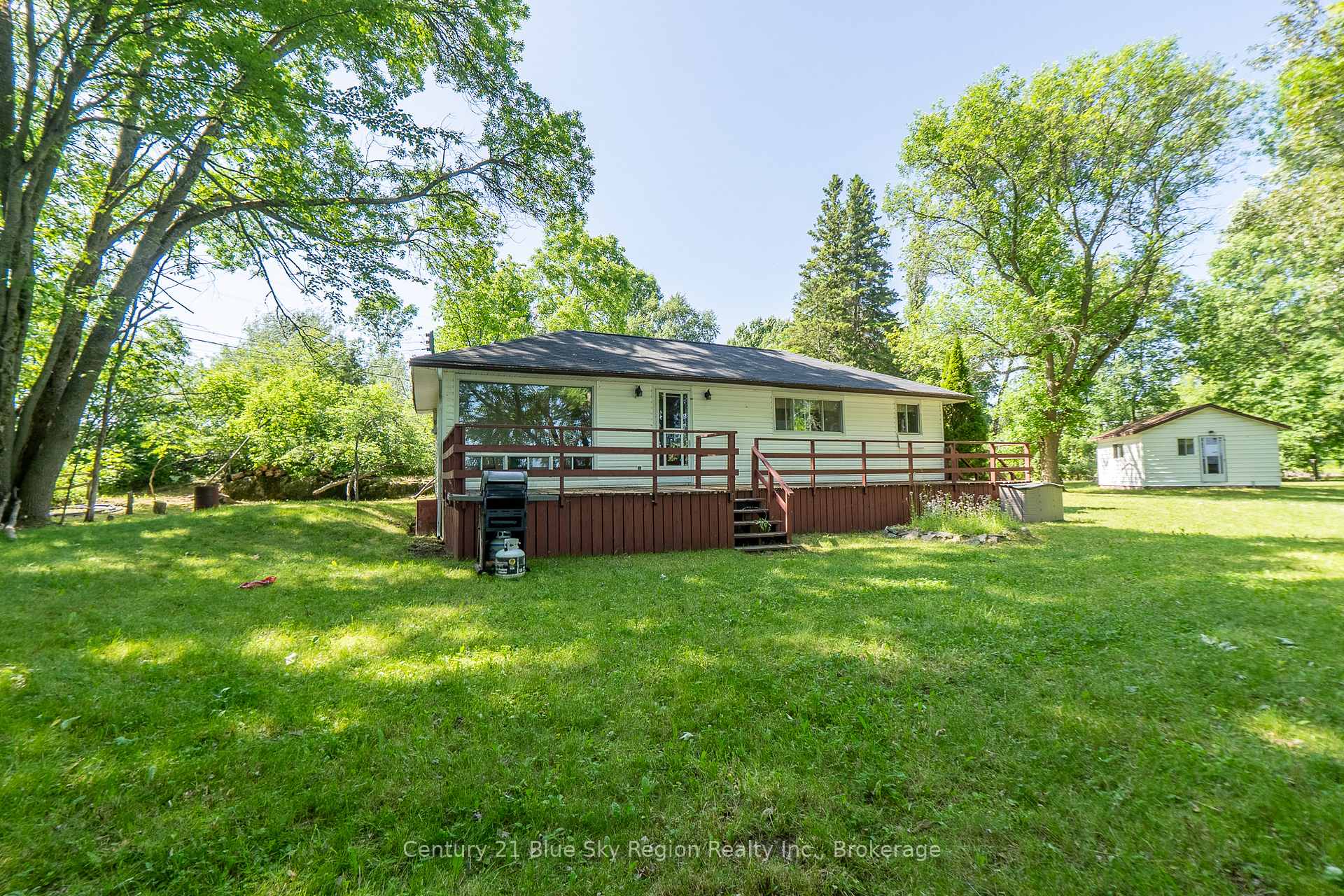 Photo 33 of 10 Maurice Road, West Nipissing, Sturgeon Falls — HOMEH