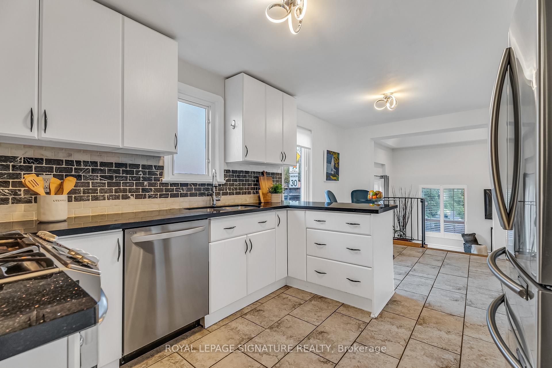 Photo 12 of 81 Denvale Road, Toronto, O'Connor-Parkview — HOMEH