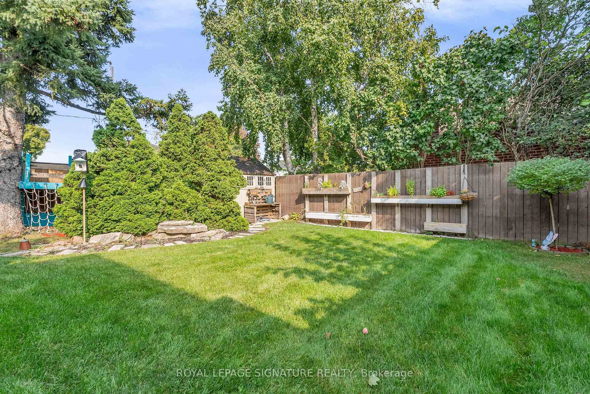 Photo 34 of 81 Denvale Road, Toronto, O'Connor-Parkview — HOMEH