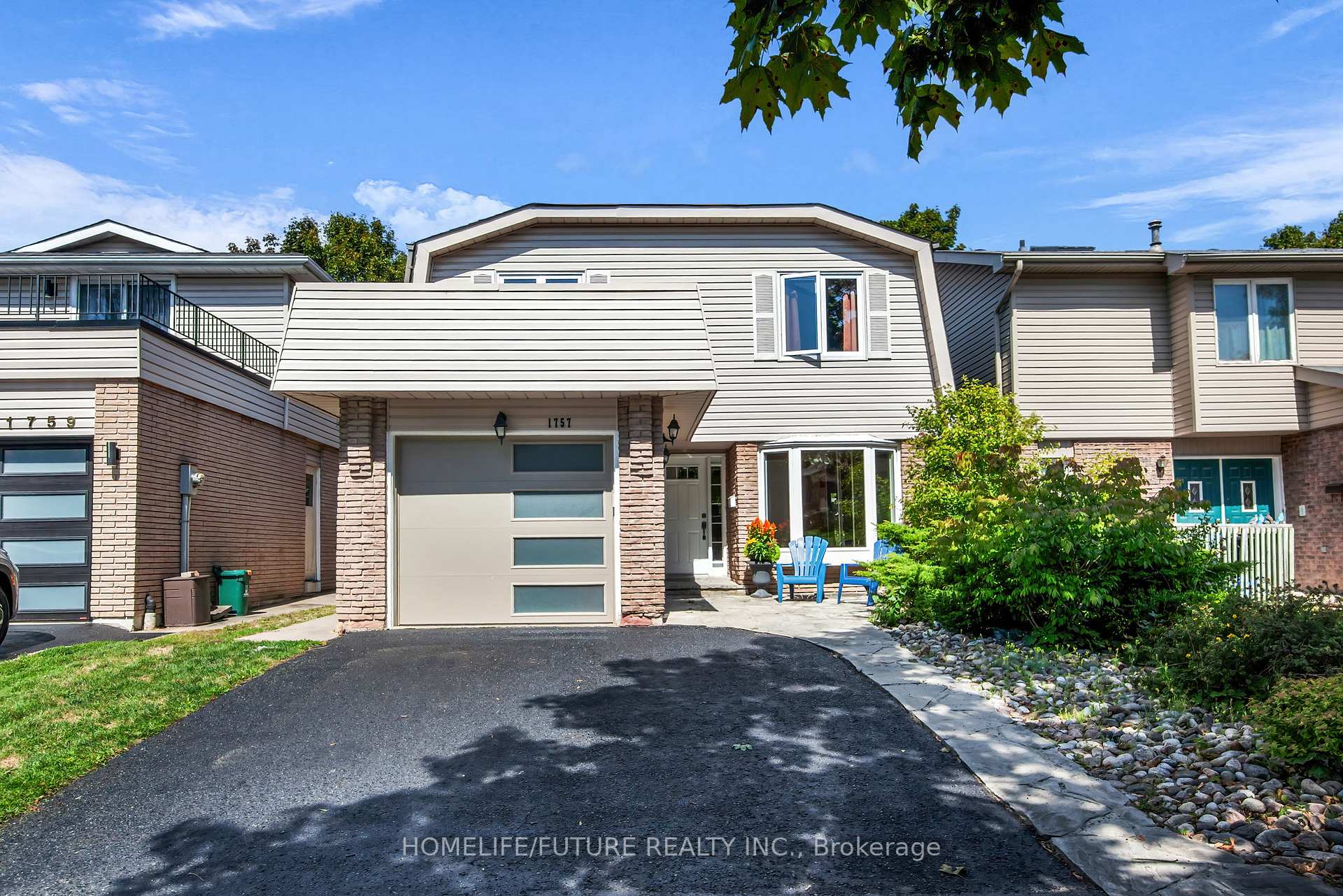 Front of 1757 Shadybrook Drive