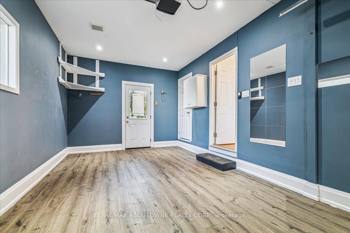 Photo 17 of 371 Park Road N, Grimsby, Grimsby Beach — HOMEH
