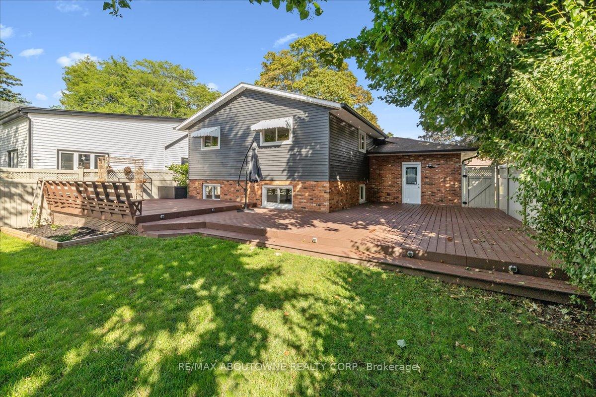 Photo 37 of 371 Park Road N, Grimsby, Grimsby Beach — HOMEH