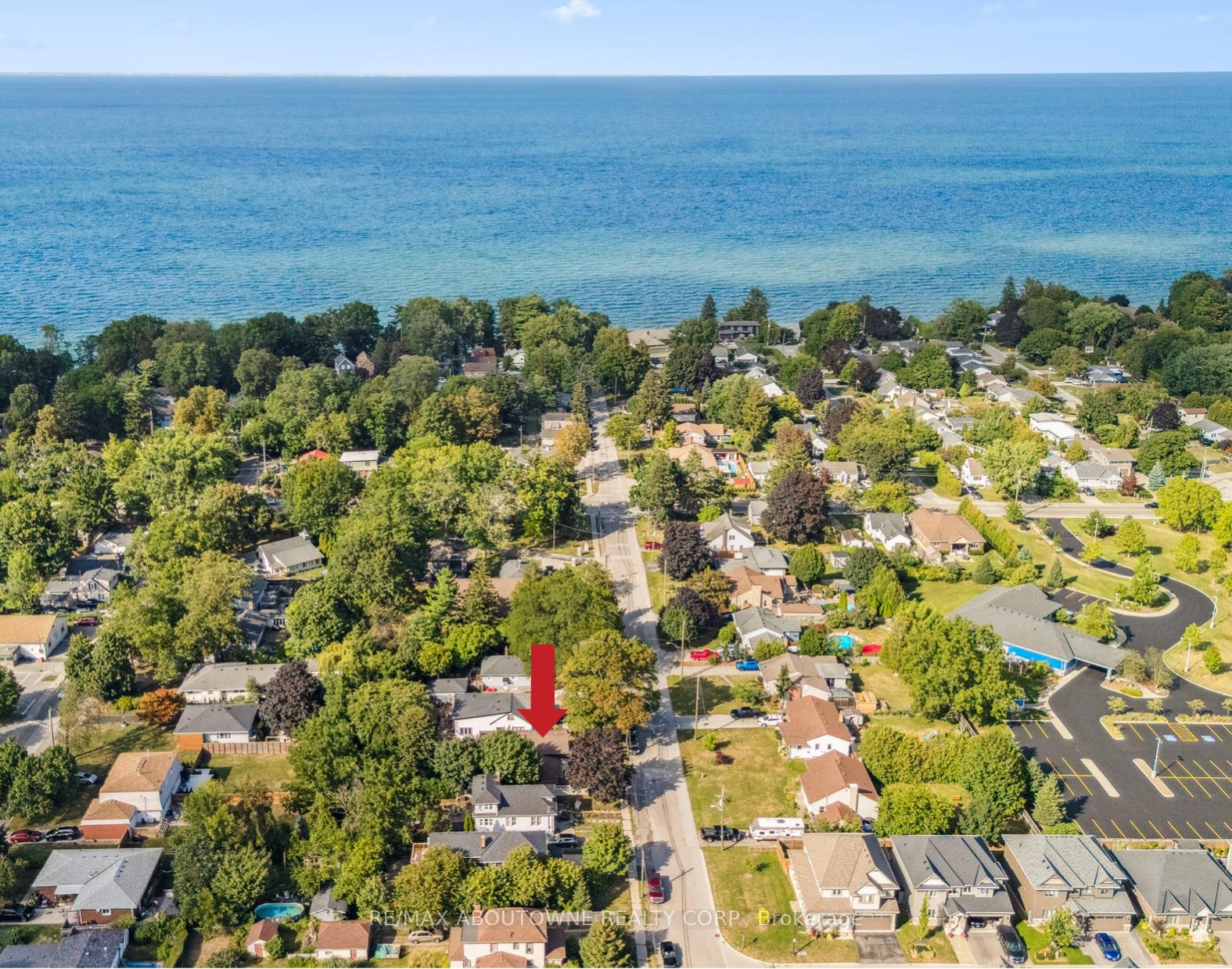 Photo 24 of 371 Park Road N, Grimsby, Grimsby Beach — HOMEH