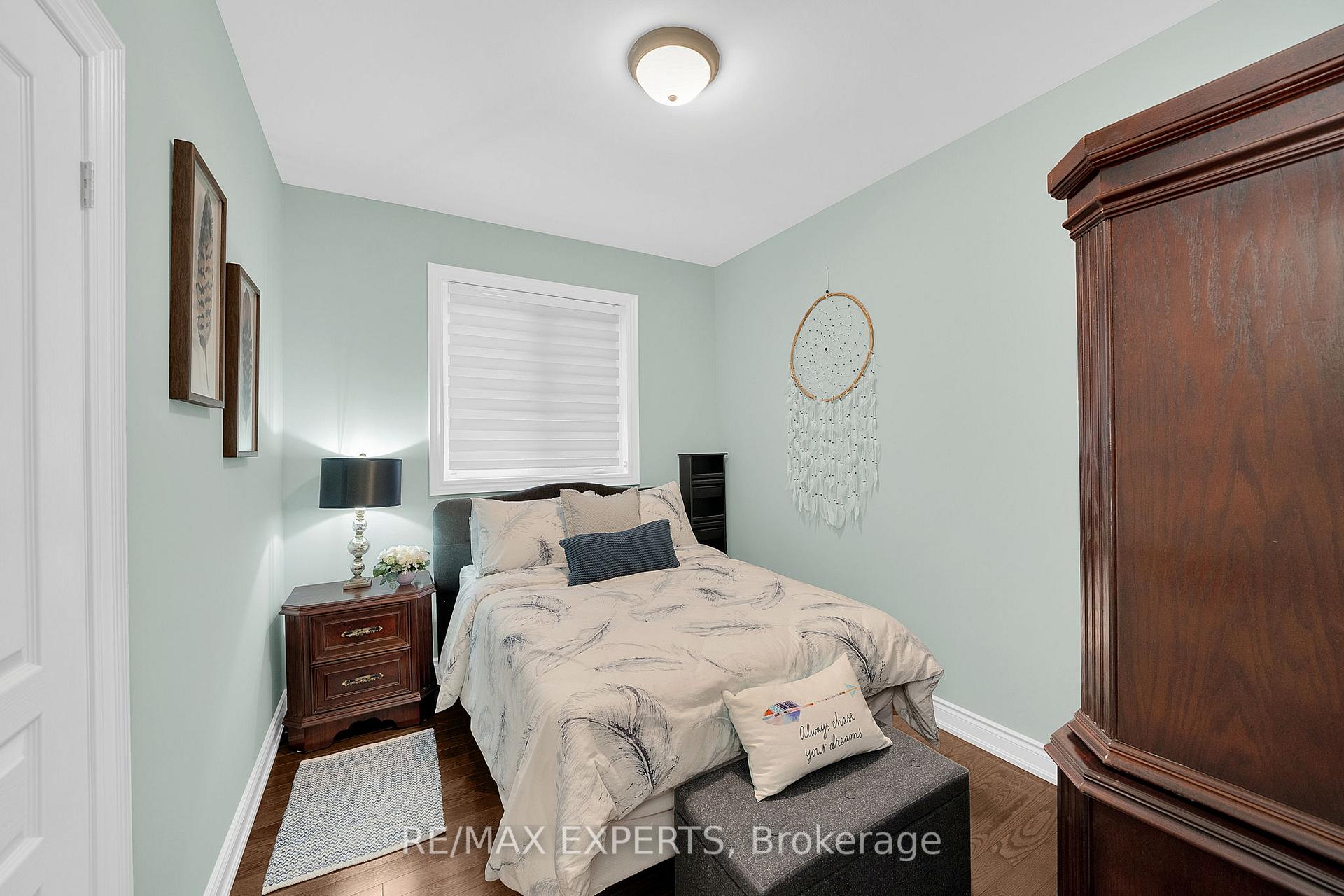 Photo 17 of 45 Webb Trail, New Tecumseth, Tottenham — HOMEH