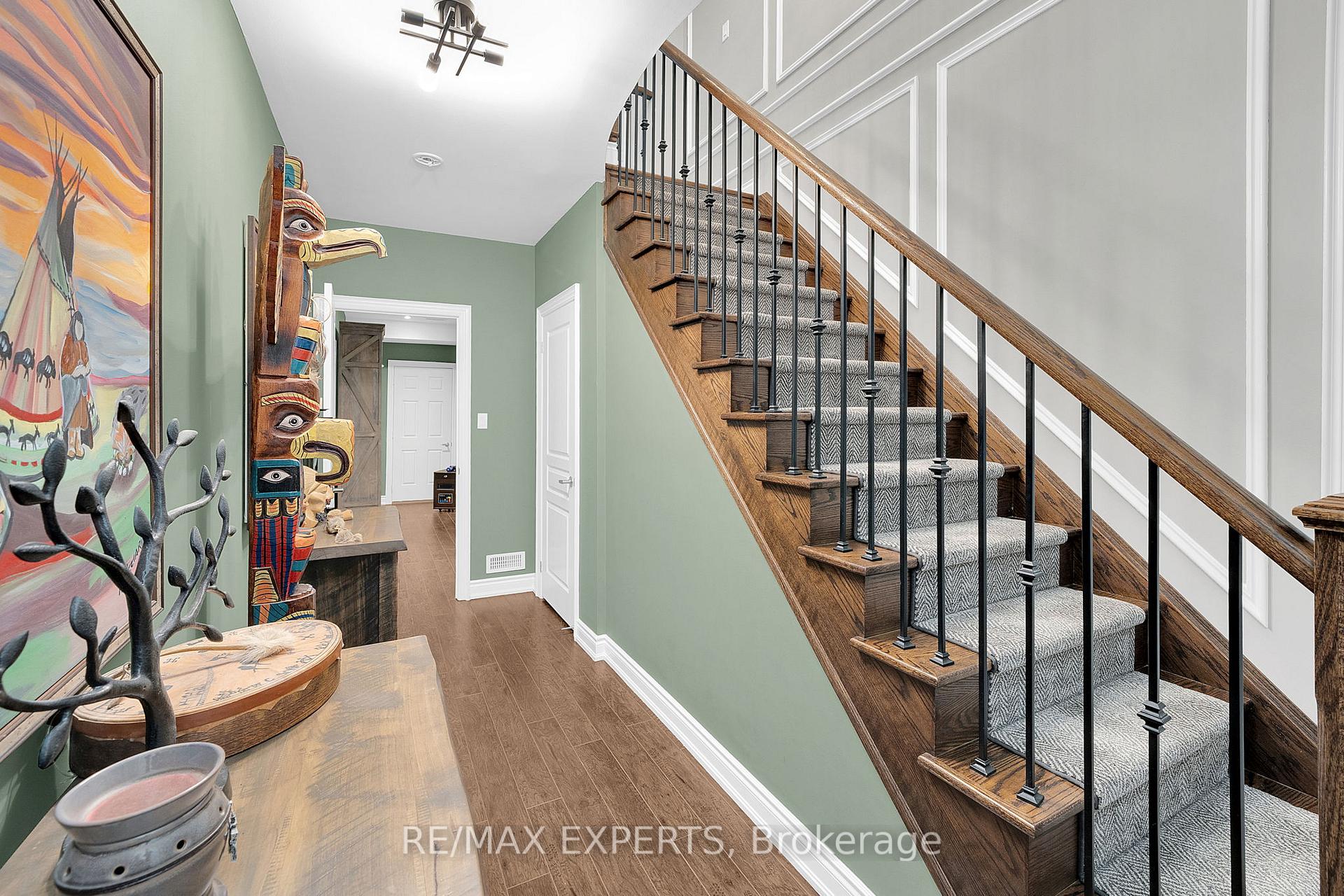Photo 21 of 45 Webb Trail, New Tecumseth, Tottenham — HOMEH