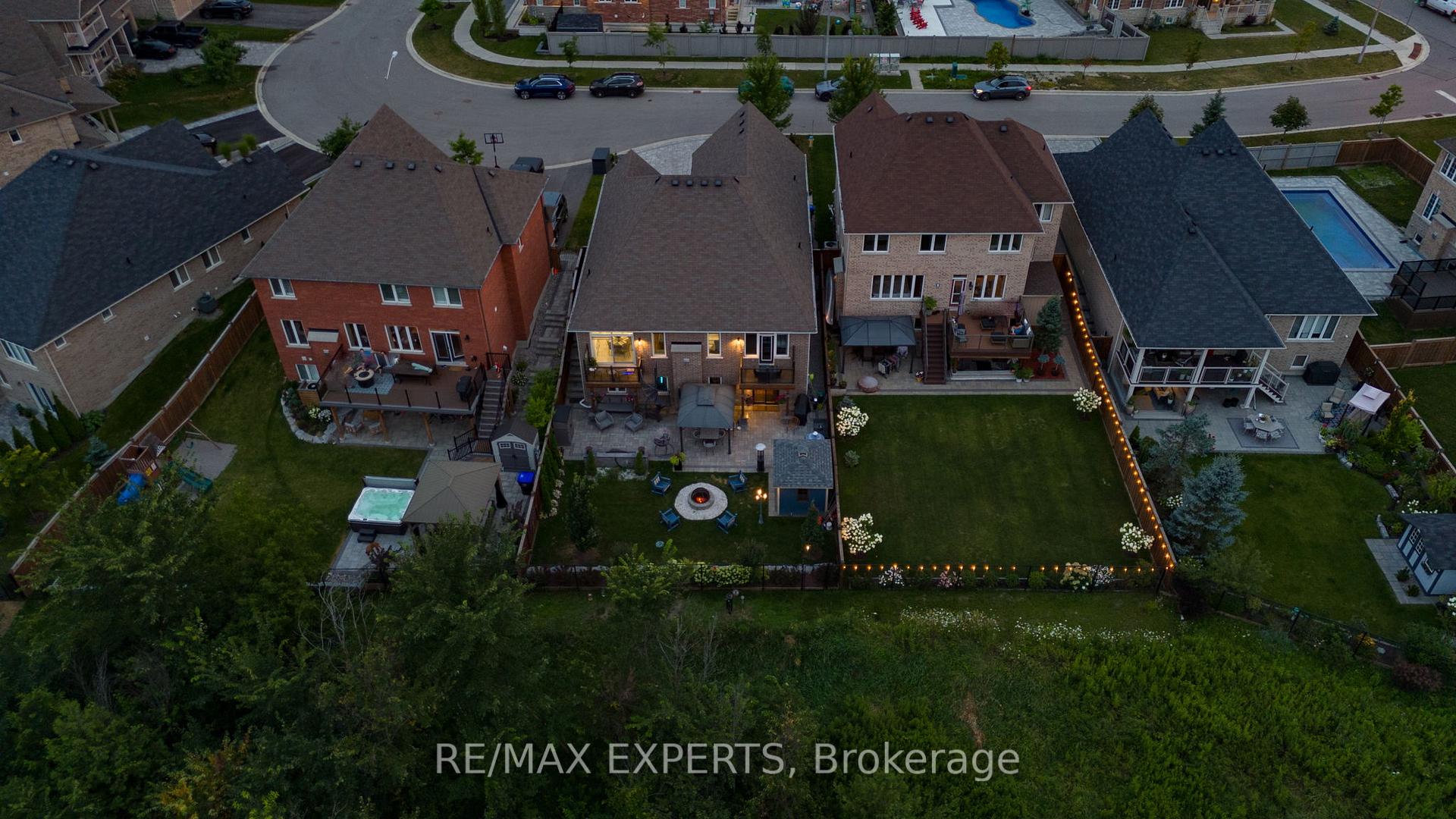 Photo 34 of 45 Webb Trail, New Tecumseth, Tottenham — HOMEH