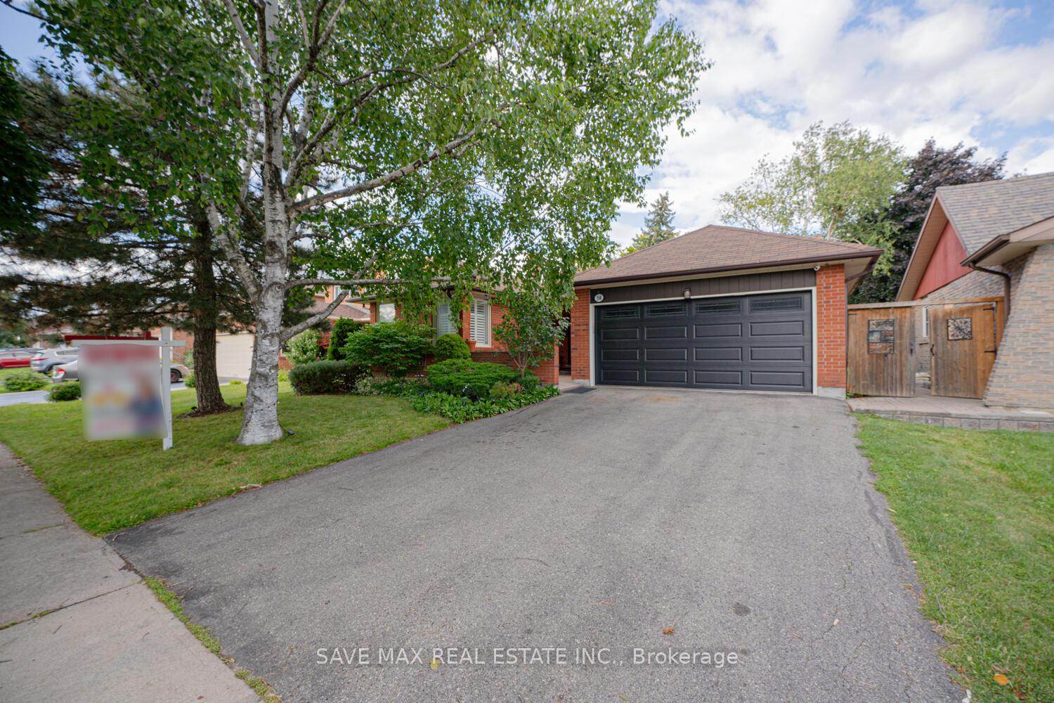 Front of 58 Blackthorn Lane