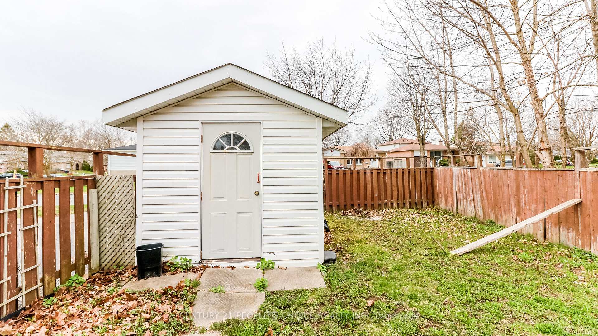 Photo 20 of 3 Lonsdale Place, Barrie, Grove East — HOMEH